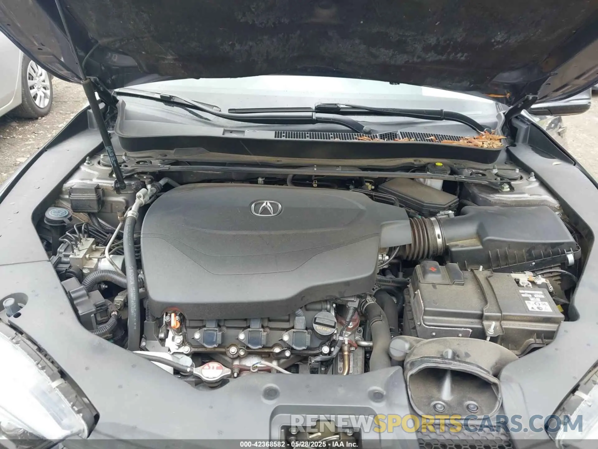 10 Photograph of a damaged car 19UUB2F64LA005351 ACURA TLX 2020