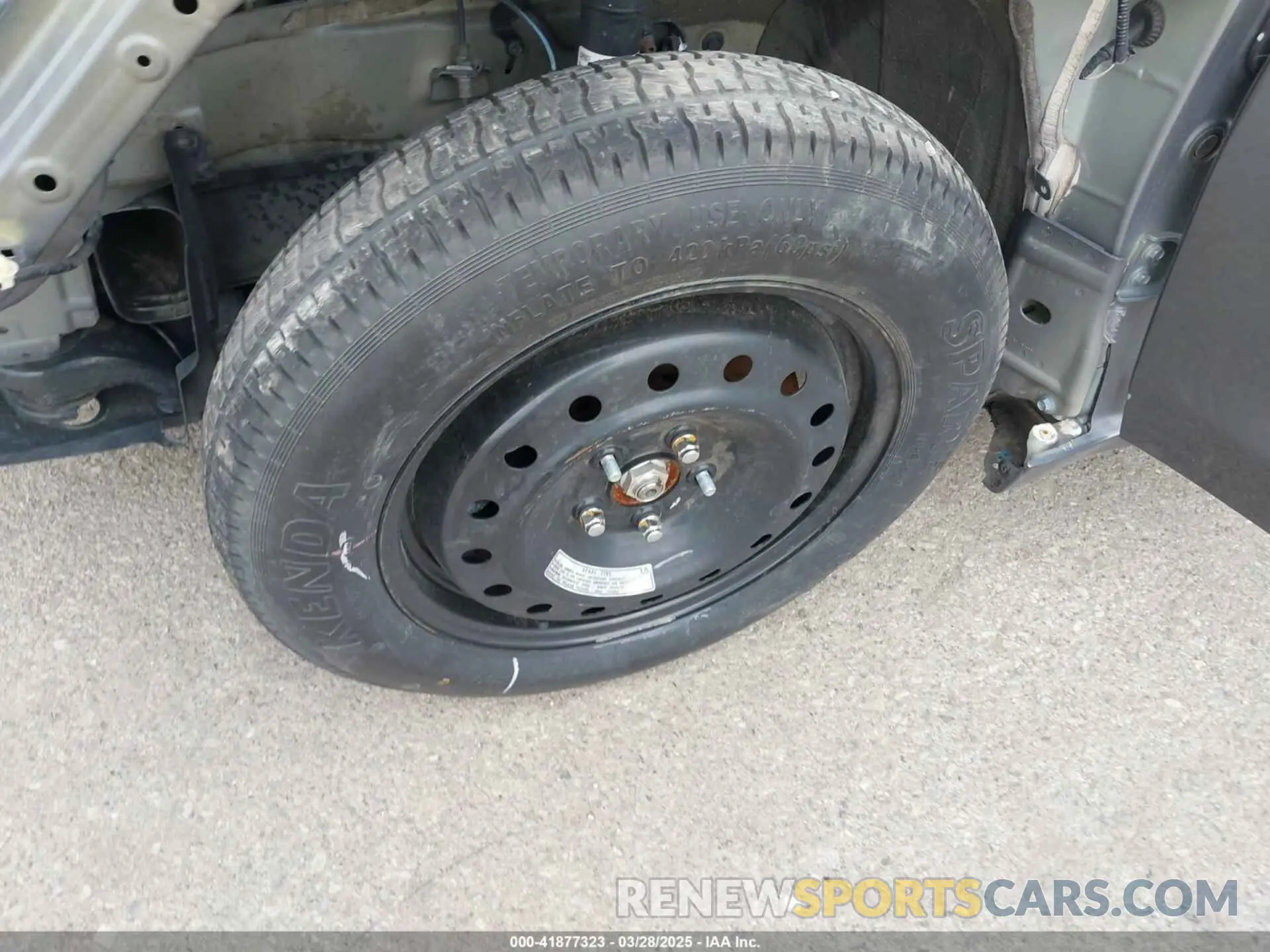 11 Photograph of a damaged car 19UUB2F65LA001468 ACURA TLX 2020