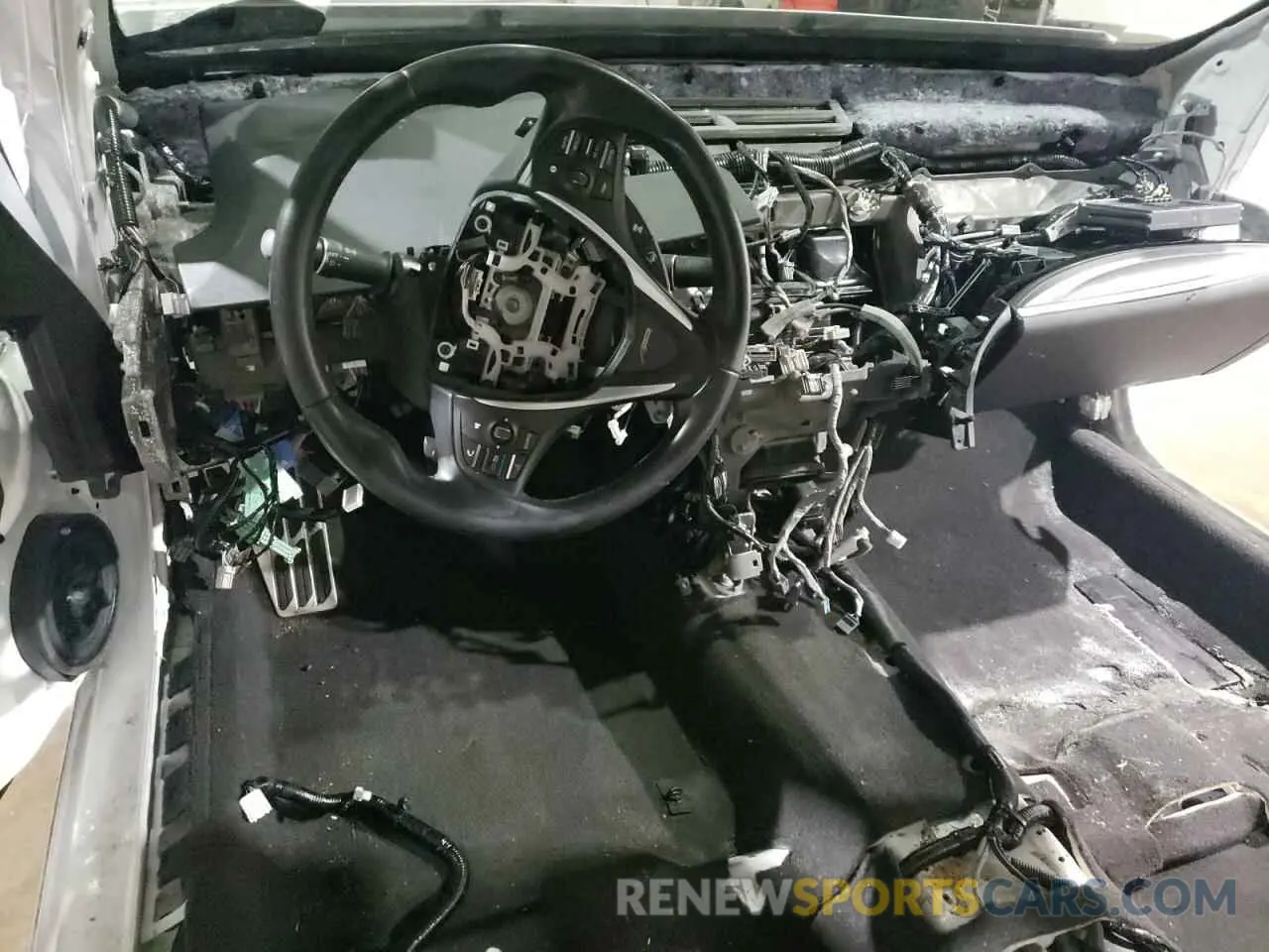 8 Photograph of a damaged car 19UUB2F68LA005790 ACURA TLX 2020