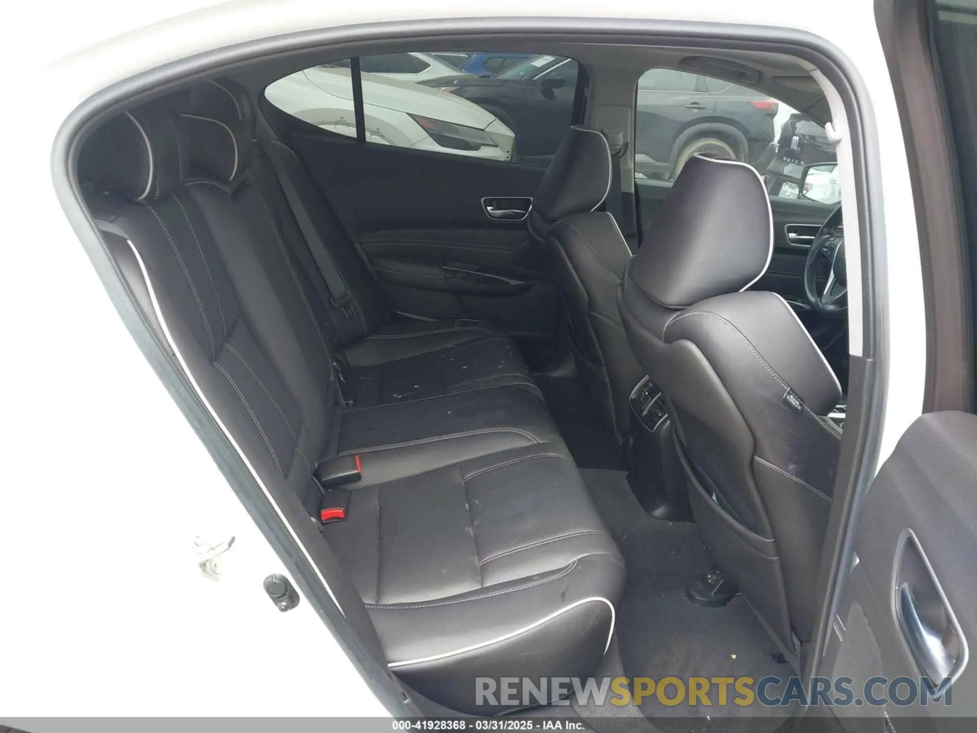 8 Photograph of a damaged car 19UUB3F47LA003971 ACURA TLX 2020