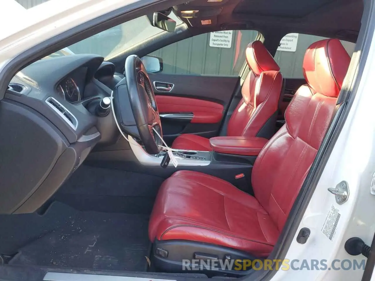 7 Photograph of a damaged car 19UUB3F67LA002109 ACURA TLX 2020