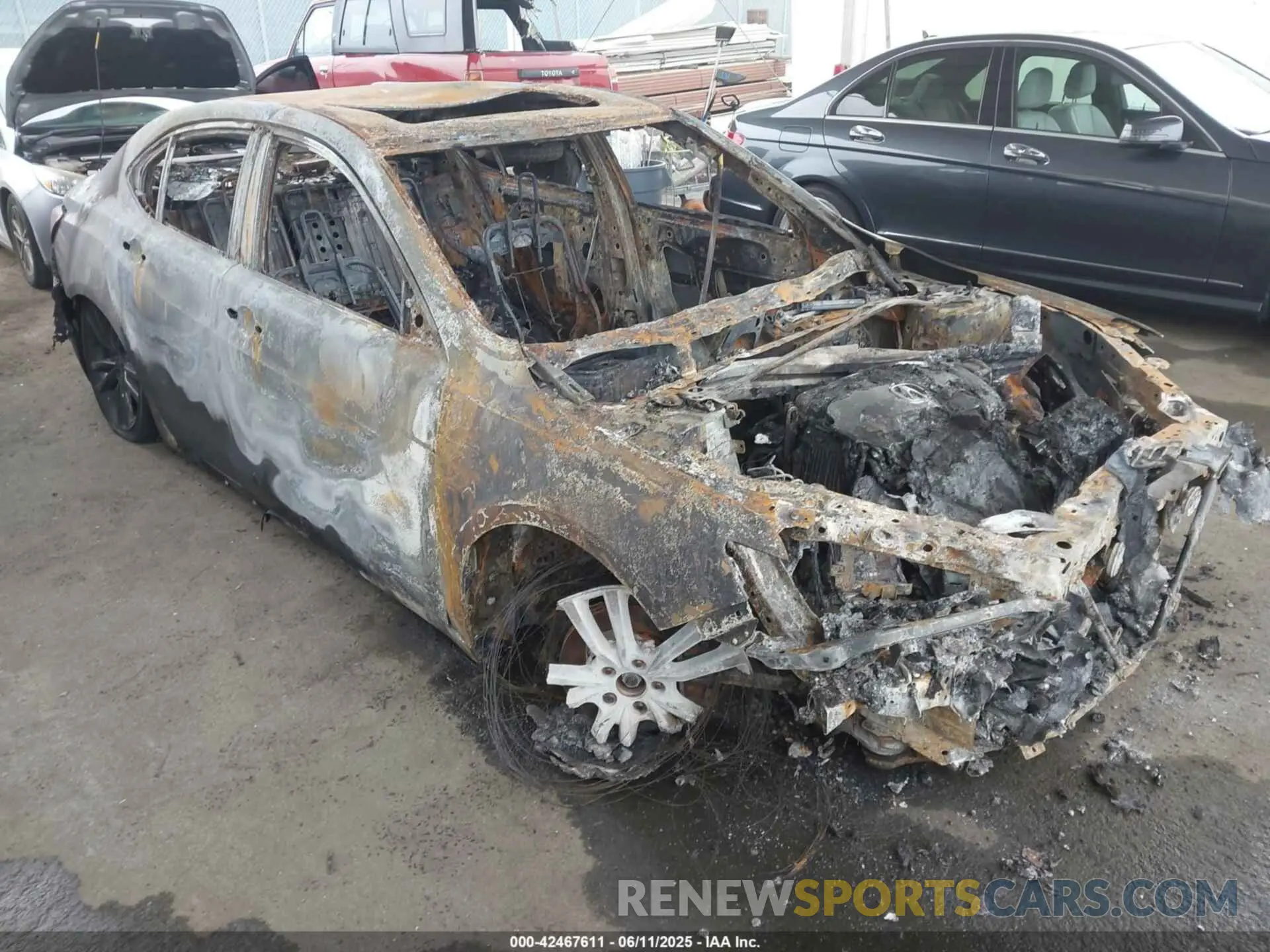 1 Photograph of a damaged car 19UUB3F67LA002143 ACURA TLX 2020