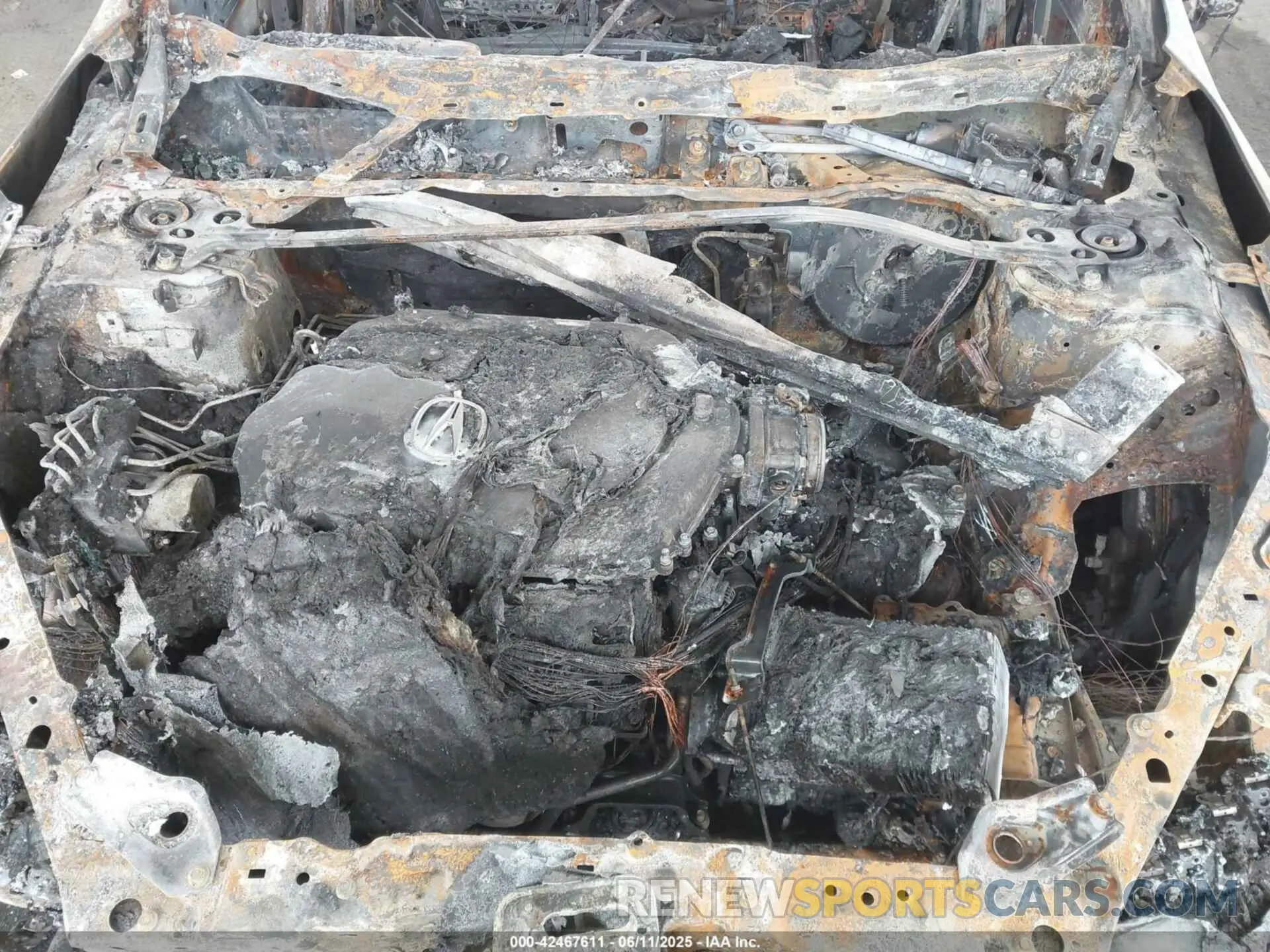 10 Photograph of a damaged car 19UUB3F67LA002143 ACURA TLX 2020