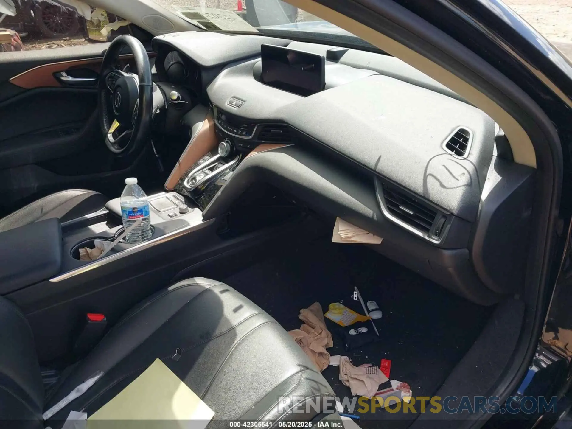 5 Photograph of a damaged car 19UUB5F30MA005419 ACURA TLX 2021