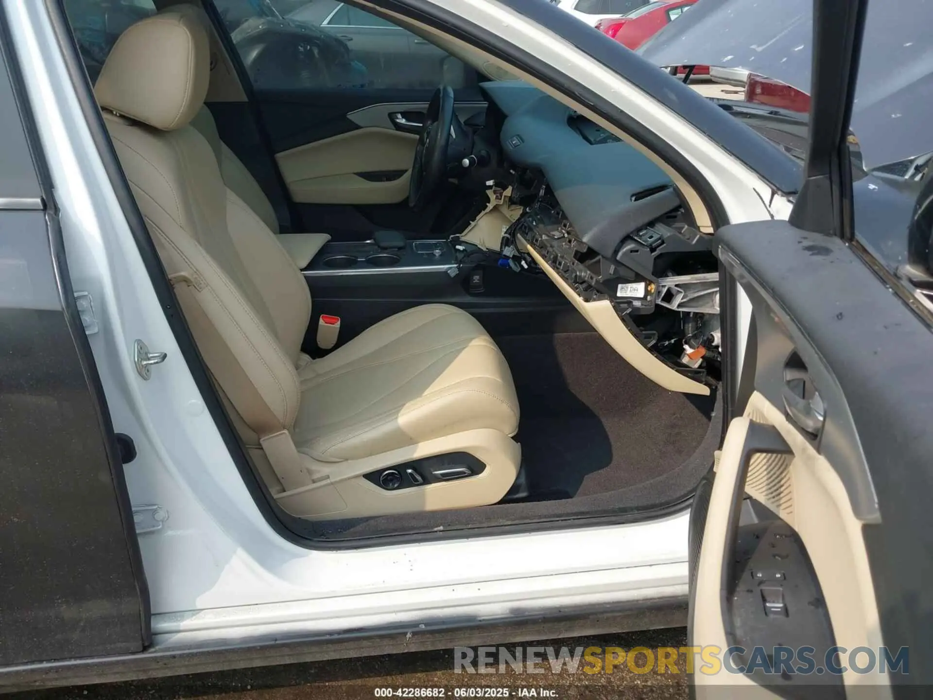 5 Photograph of a damaged car 19UUB5F36MA000807 ACURA TLX 2021