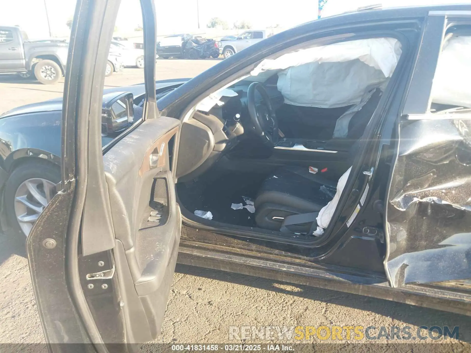 5 Photograph of a damaged car 19UUB5F39MA000381 ACURA TLX 2021