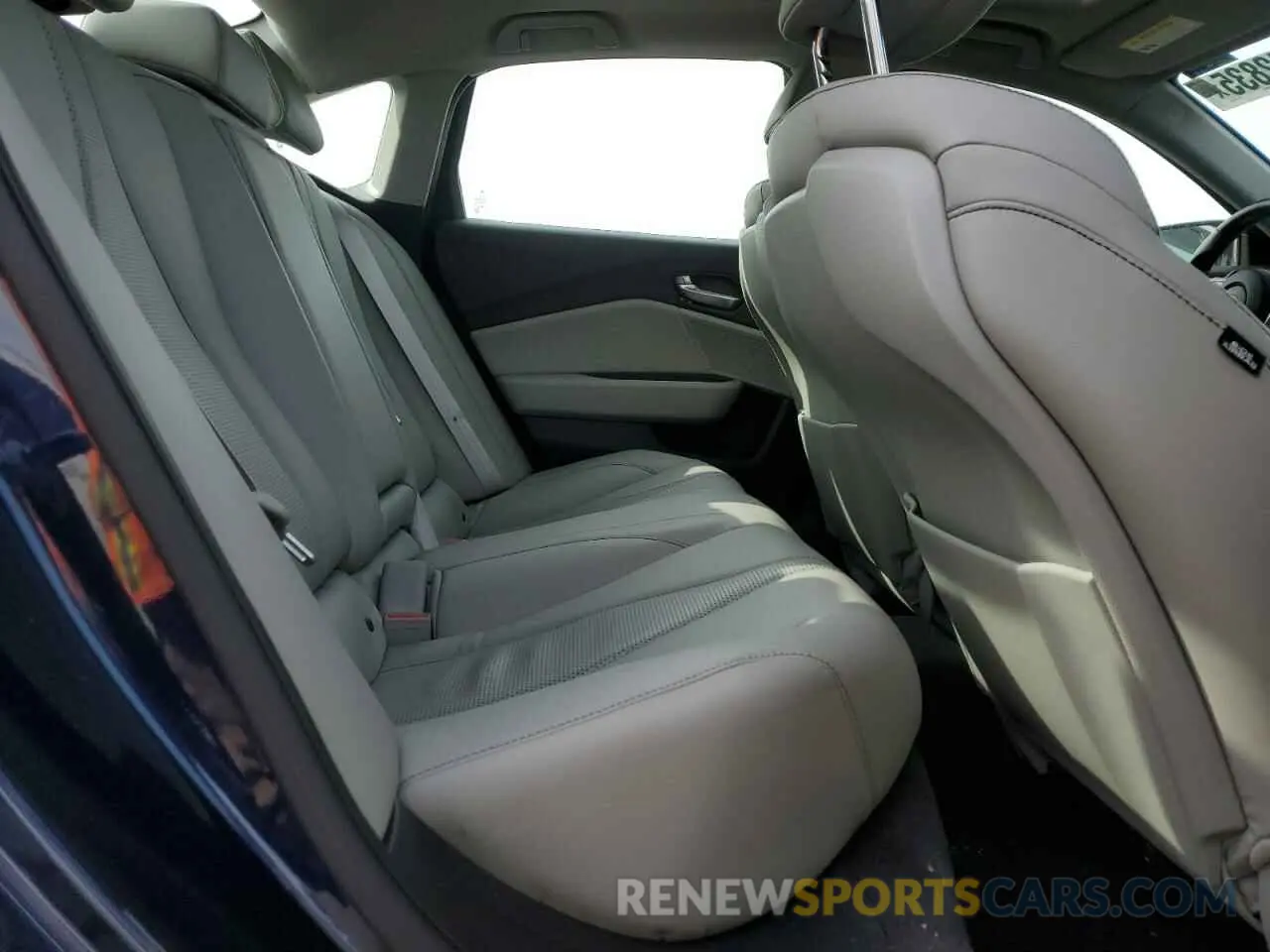 10 Photograph of a damaged car 19UUB5F40MA010760 ACURA TLX 2021