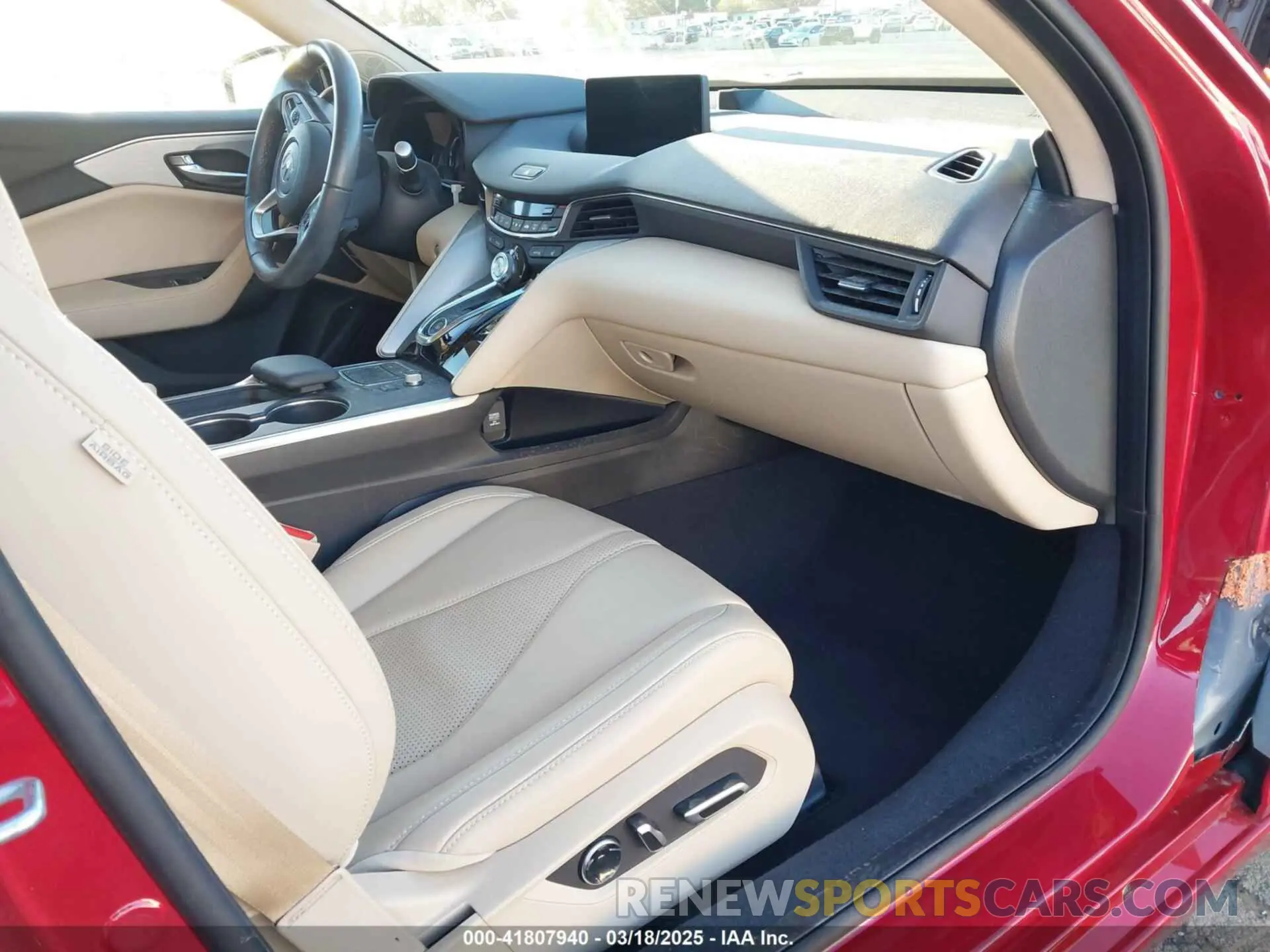 5 Photograph of a damaged car 19UUB5F45MA012066 ACURA TLX 2021