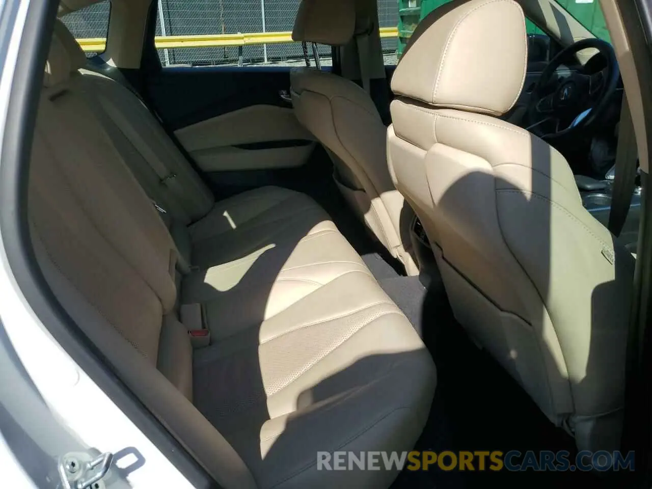 10 Photograph of a damaged car 19UUB5F48MA006715 ACURA TLX 2021