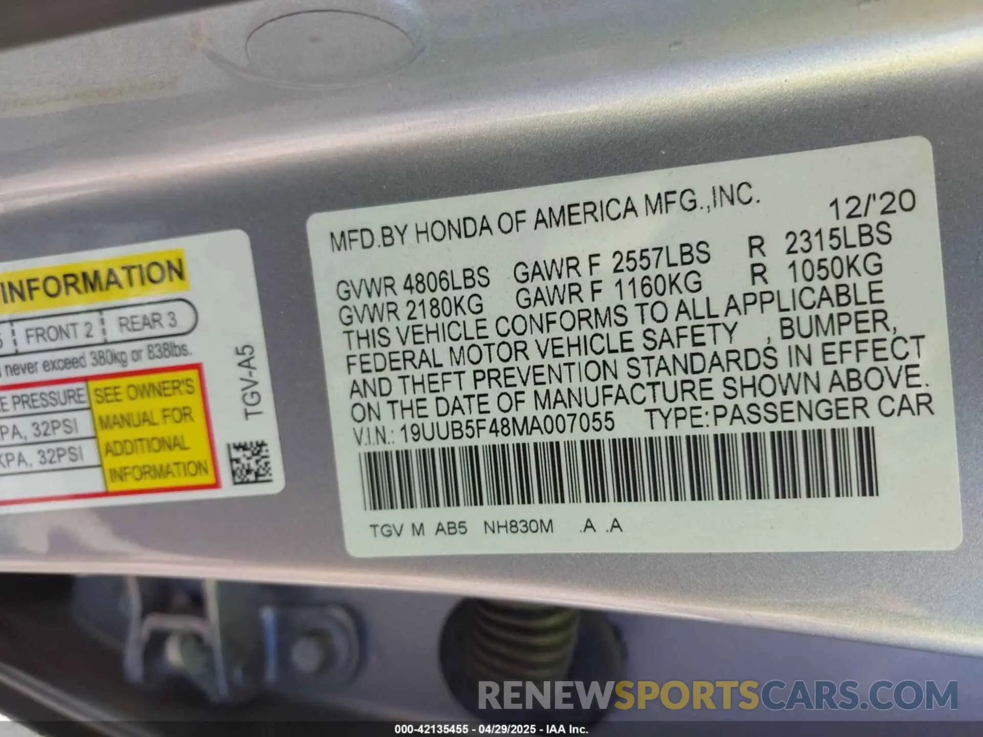 9 Photograph of a damaged car 19UUB5F48MA007055 ACURA TLX 2021