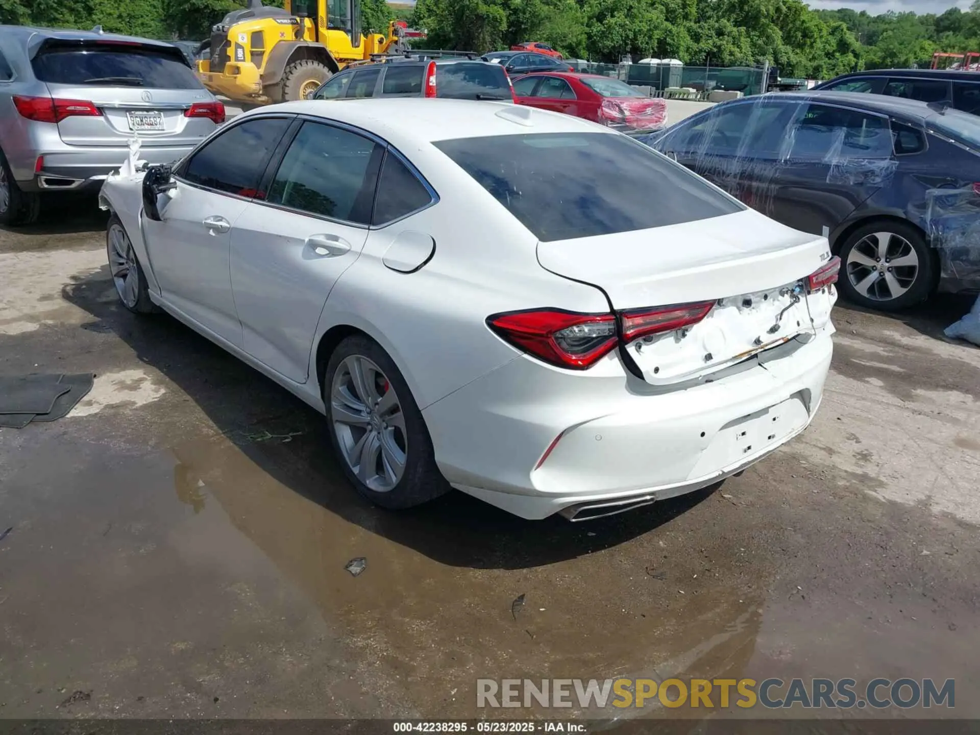 3 Photograph of a damaged car 19UUB5F4XMA003461 ACURA TLX 2021