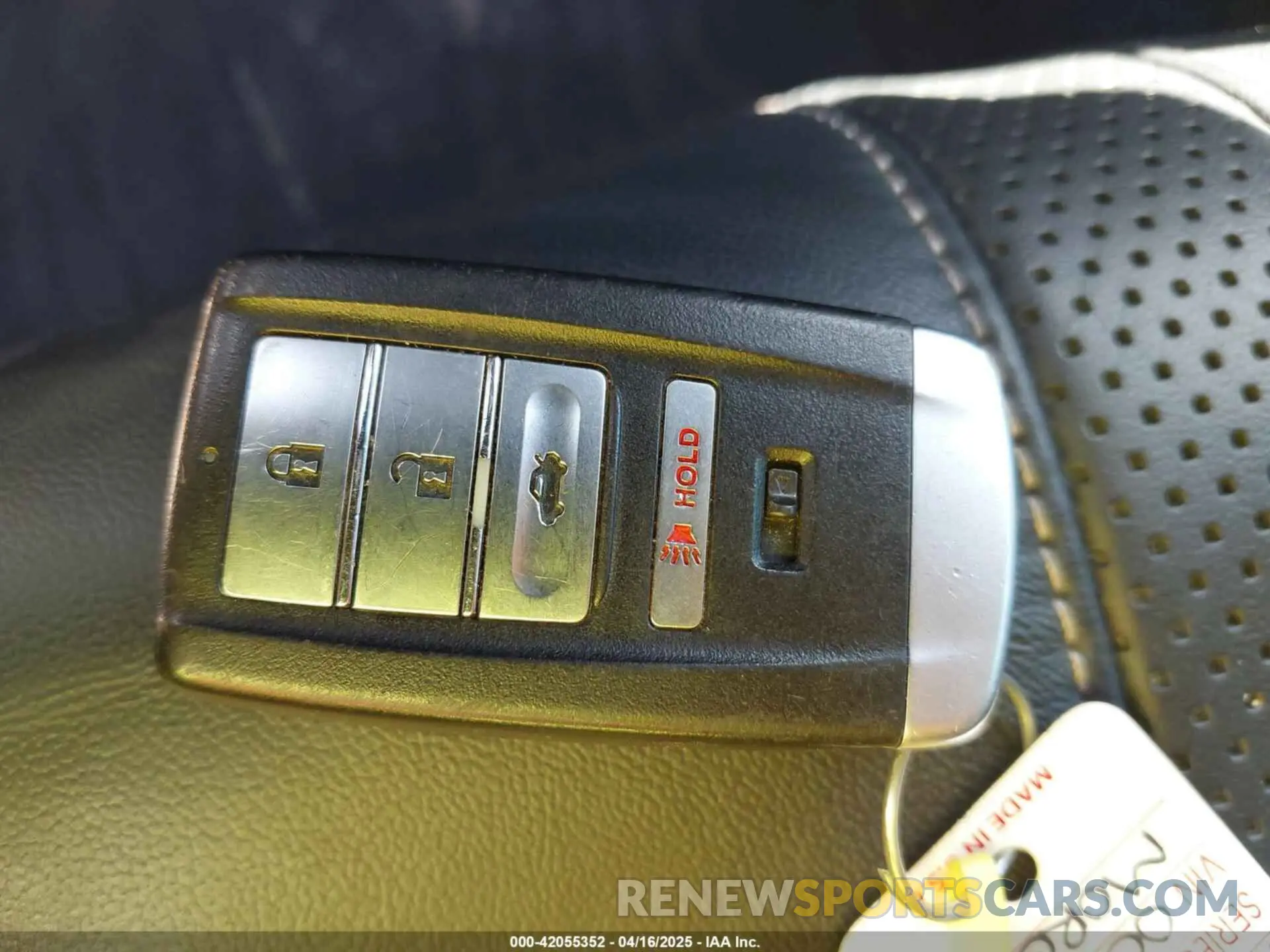 11 Photograph of a damaged car 19UUB5F4XMA009079 ACURA TLX 2021