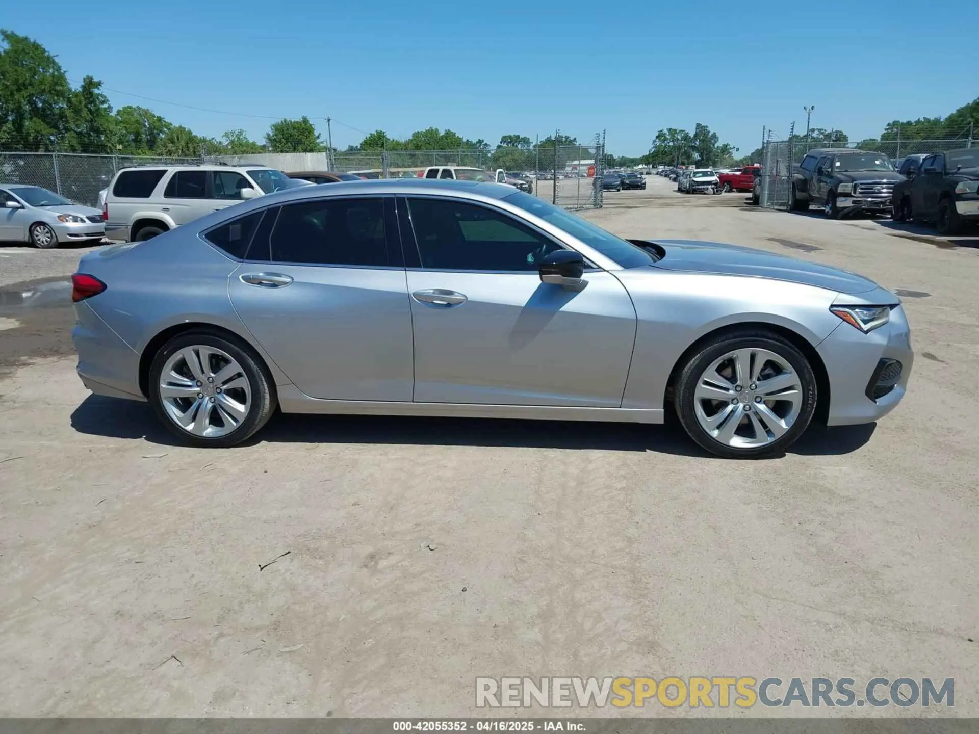 13 Photograph of a damaged car 19UUB5F4XMA009079 ACURA TLX 2021