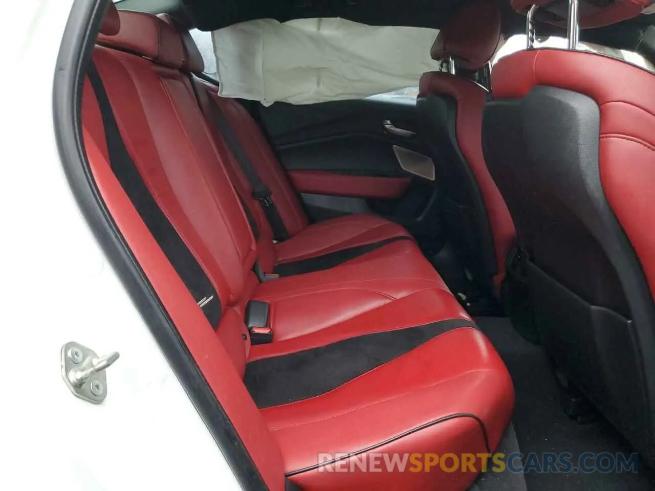 10 Photograph of a damaged car 19UUB5F51MA002031 ACURA TLX 2021