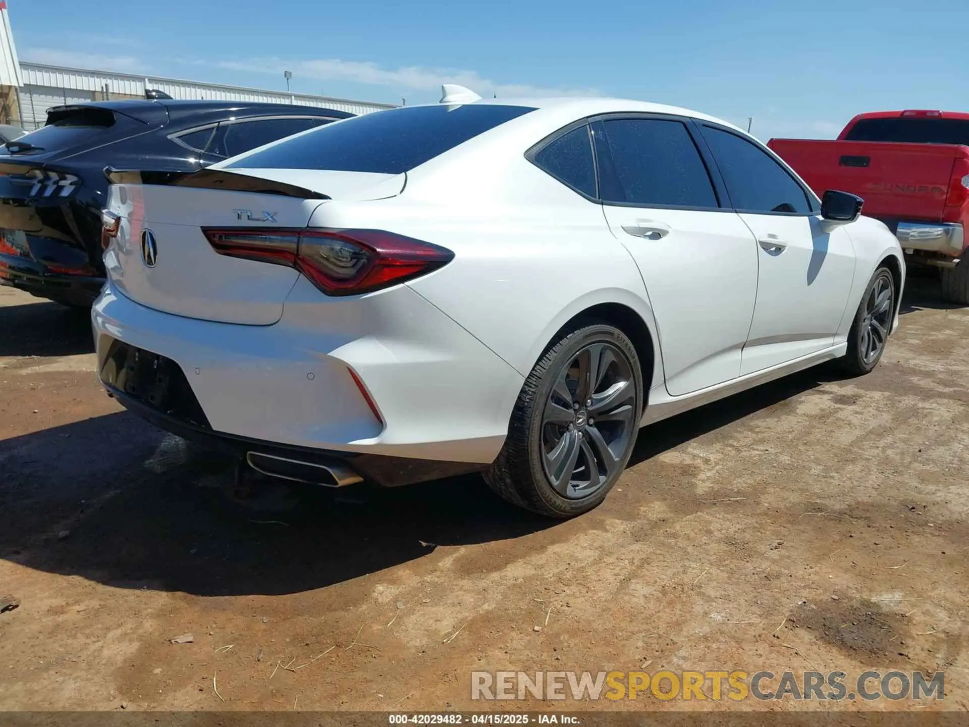 4 Photograph of a damaged car 19UUB5F52MA001860 ACURA TLX 2021