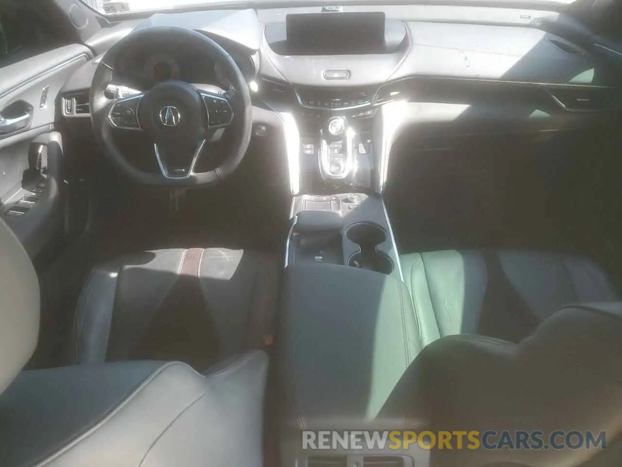 8 Photograph of a damaged car 19UUB5F54MA006736 ACURA TLX 2021