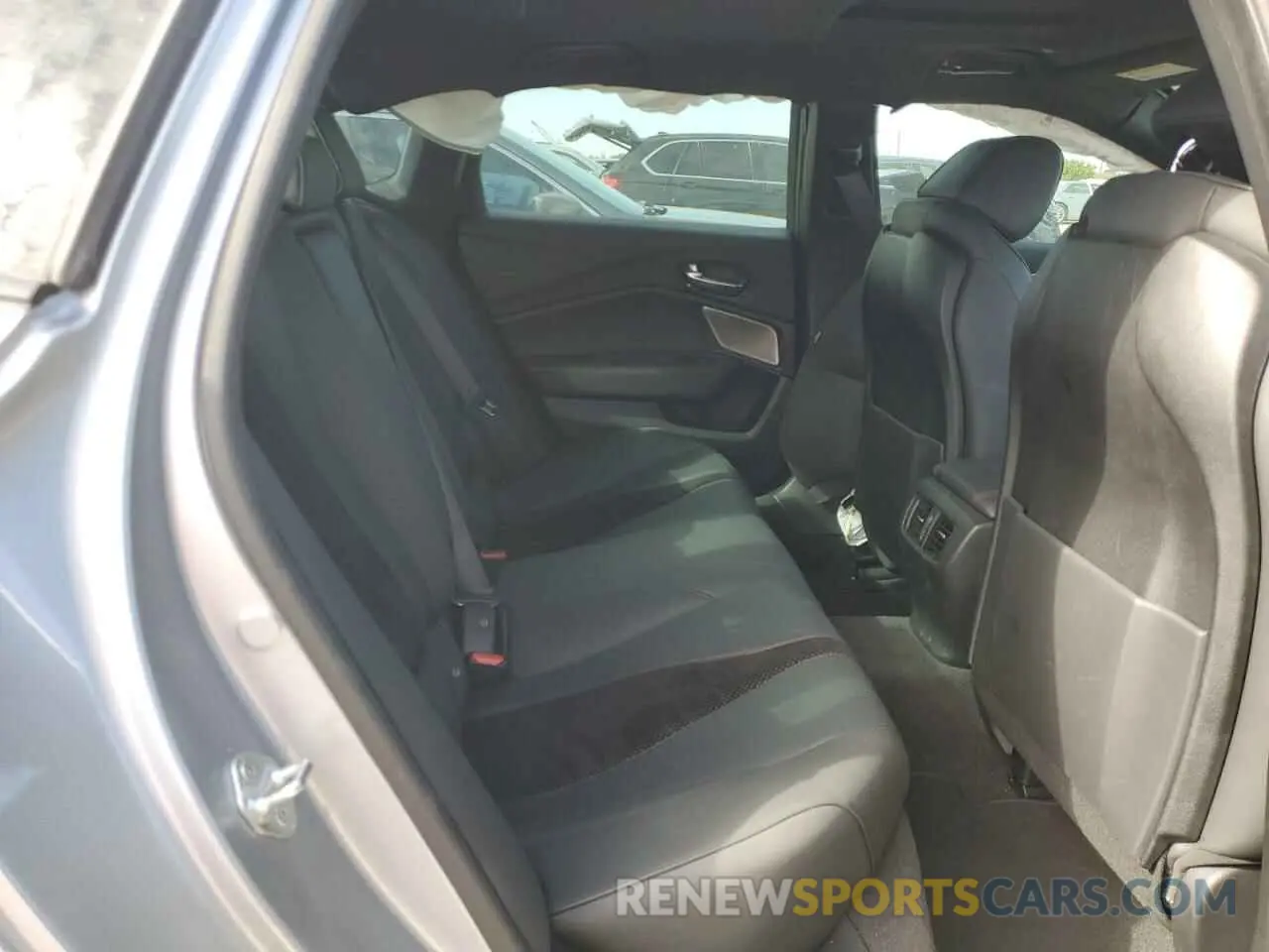 10 Photograph of a damaged car 19UUB5F54MA012441 ACURA TLX 2021