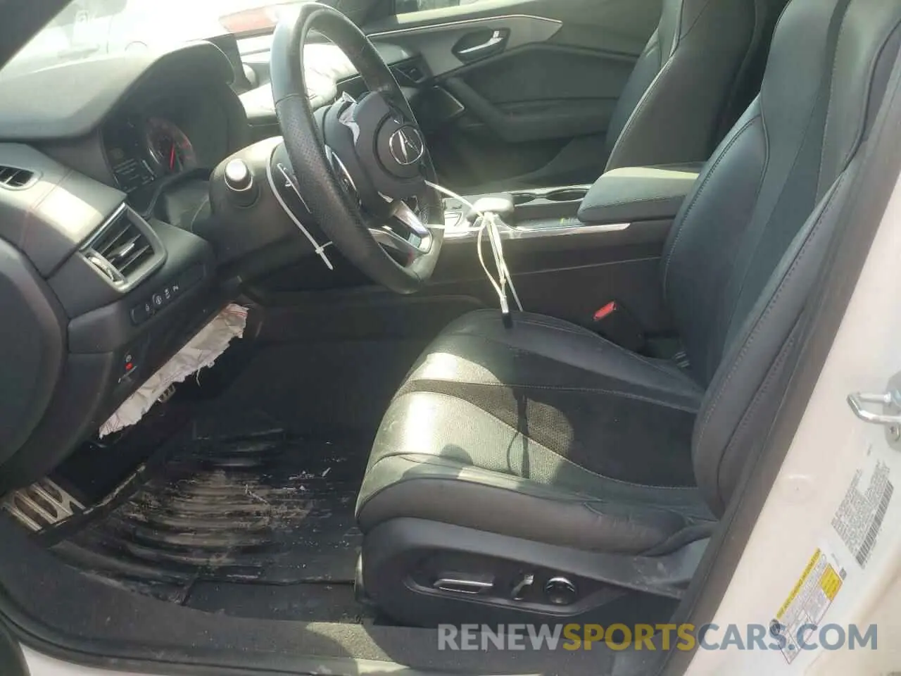 7 Photograph of a damaged car 19UUB5F54MA016084 ACURA TLX 2021