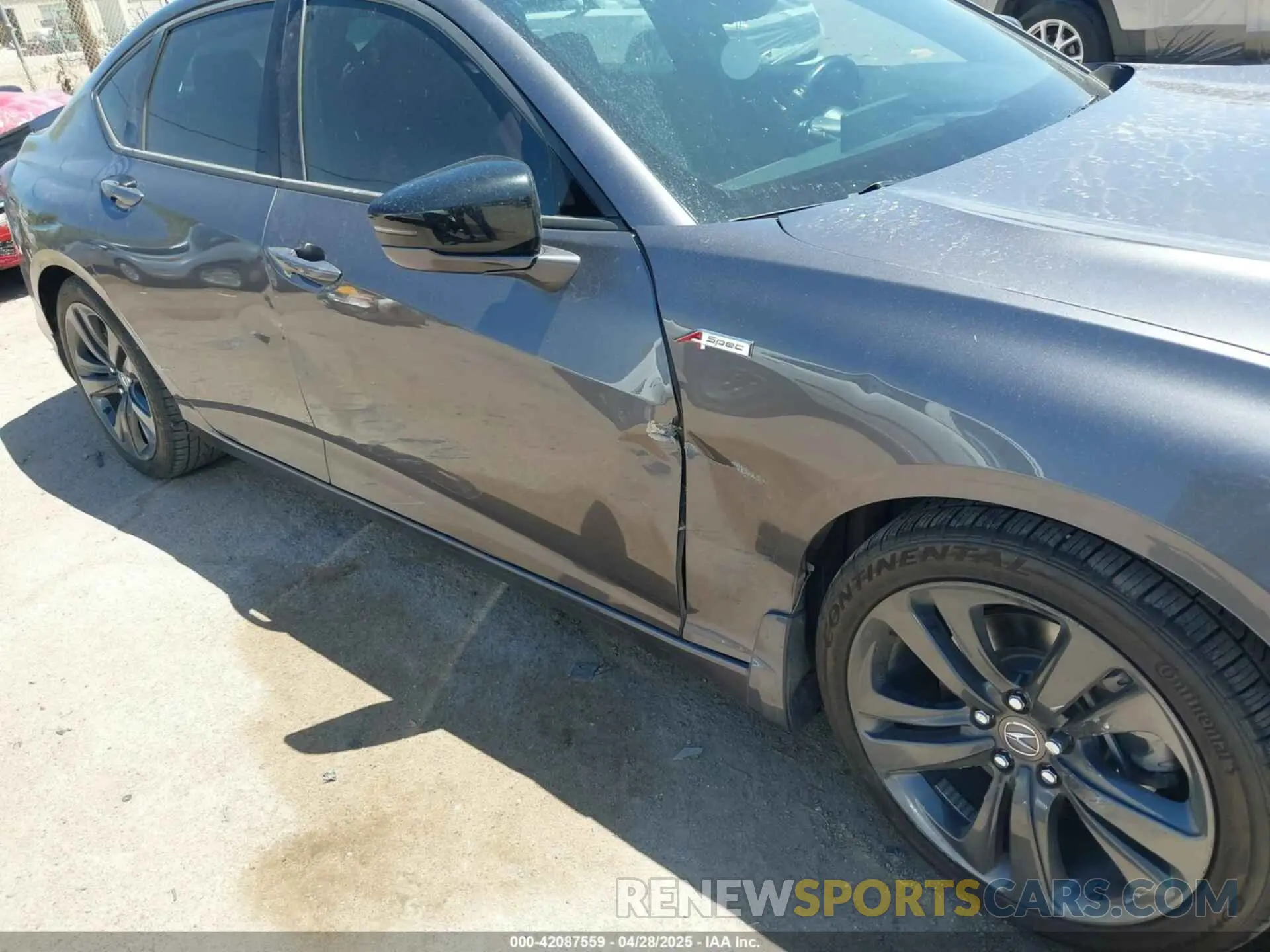 6 Photograph of a damaged car 19UUB5F55MA007104 ACURA TLX 2021