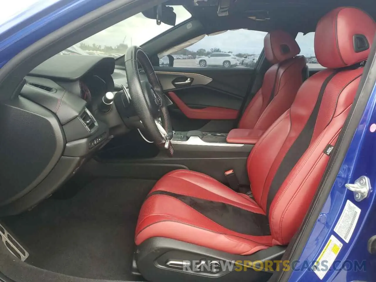 7 Photograph of a damaged car 19UUB5F56MA004051 ACURA TLX 2021