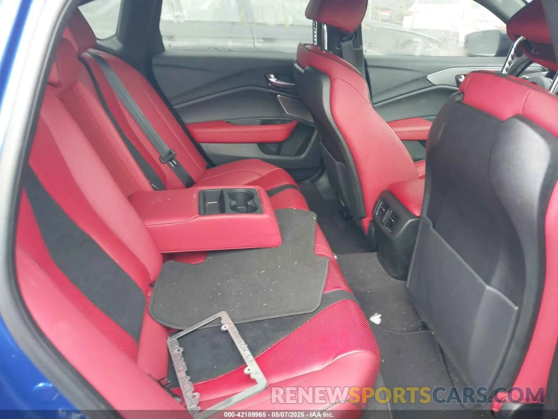 8 Photograph of a damaged car 19UUB5F56MA012974 ACURA TLX 2021