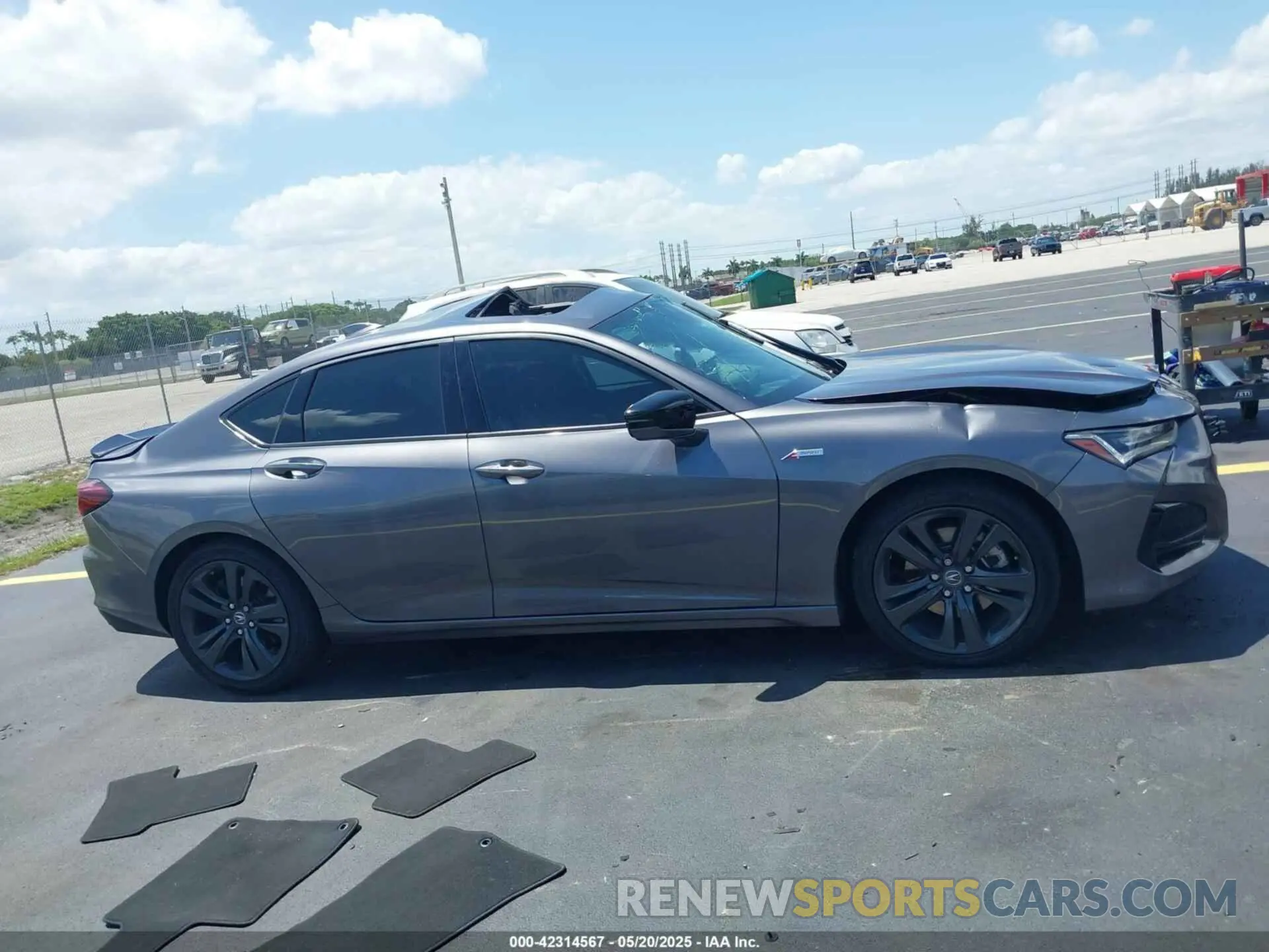 13 Photograph of a damaged car 19UUB5F58MA008036 ACURA TLX 2021