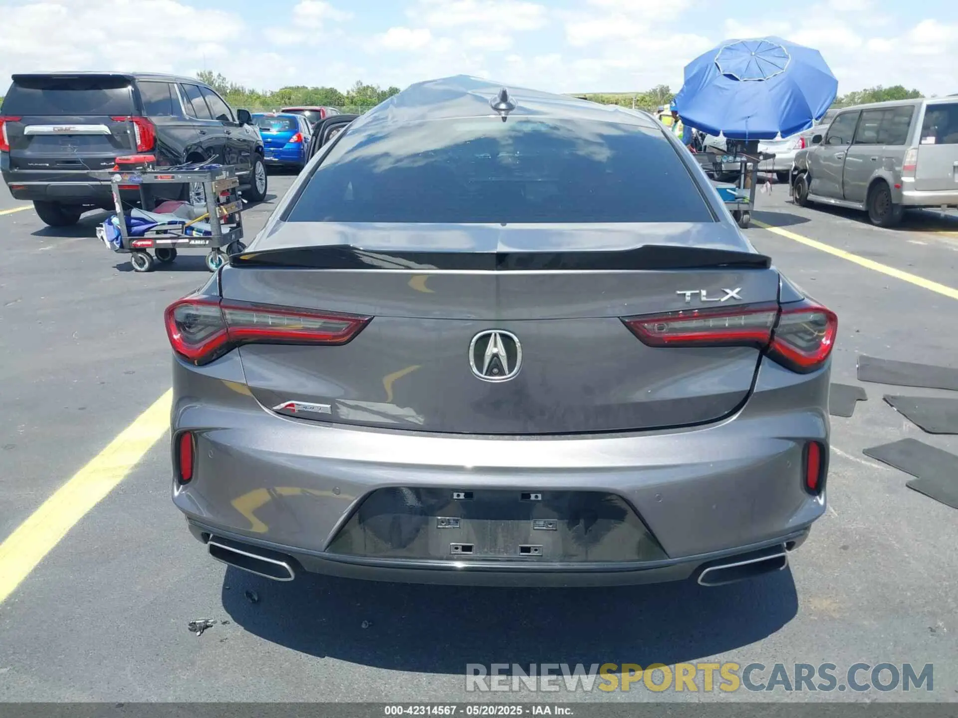 16 Photograph of a damaged car 19UUB5F58MA008036 ACURA TLX 2021