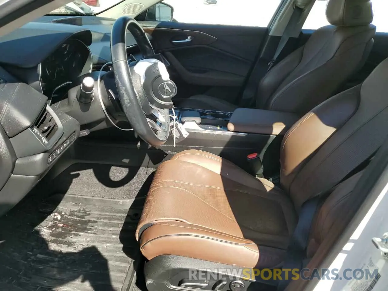 7 Photograph of a damaged car 19UUB5F62MA003777 ACURA TLX 2021