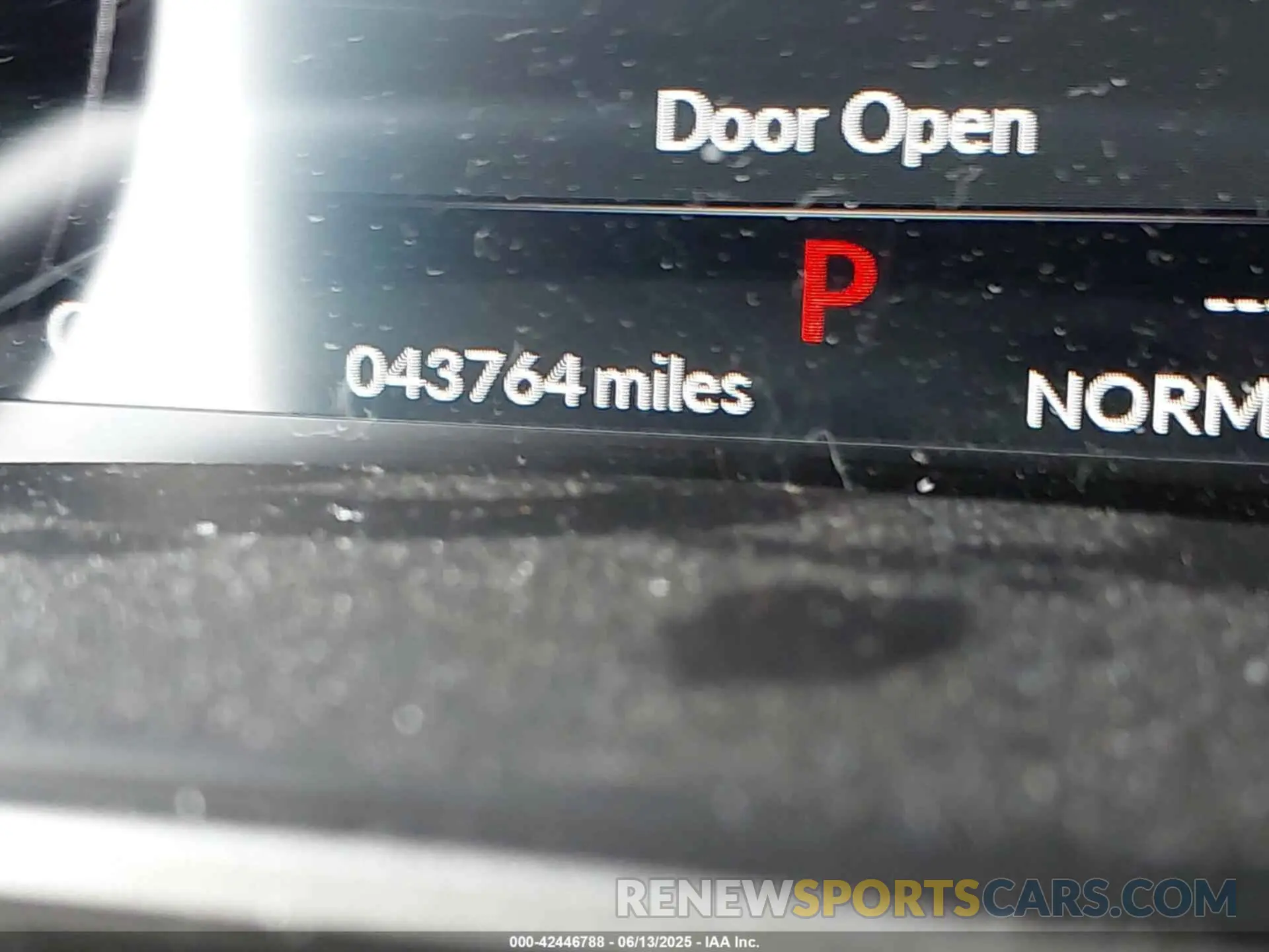 7 Photograph of a damaged car 19UUB5F66MA008819 ACURA TLX 2021