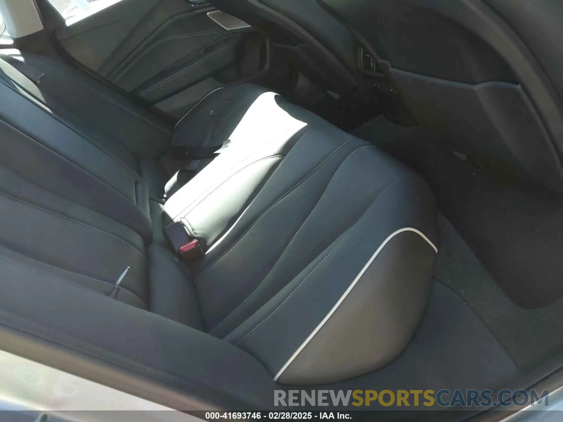 8 Photograph of a damaged car 19UUB5F68MA007218 ACURA TLX 2021