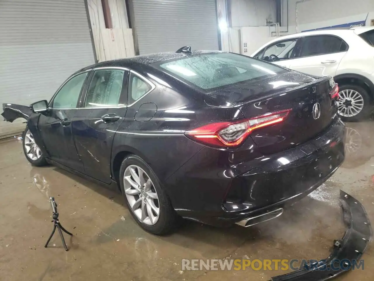 2 Photograph of a damaged car 19UUB6F37MA005598 ACURA TLX 2021