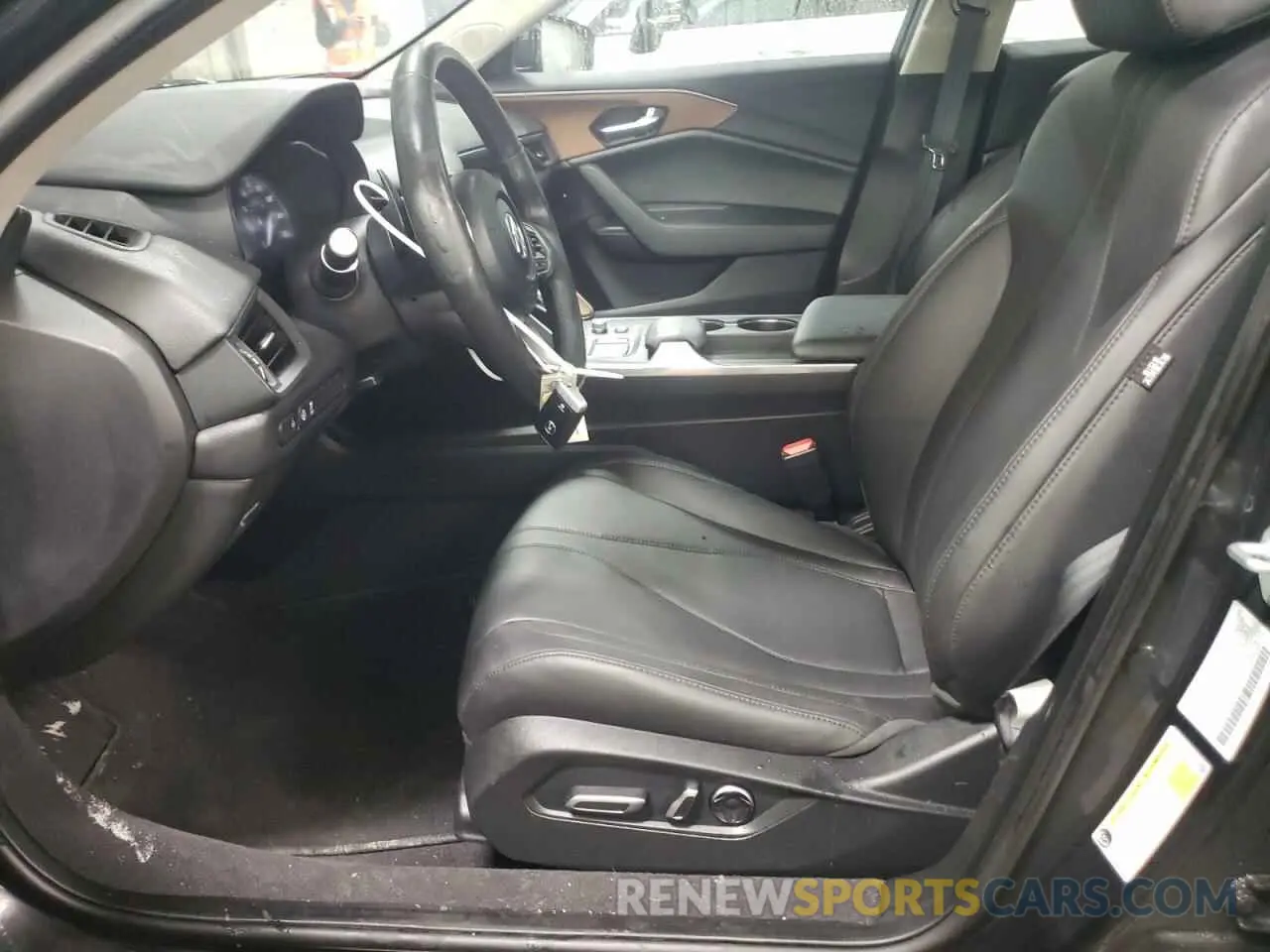 7 Photograph of a damaged car 19UUB6F37MA005598 ACURA TLX 2021