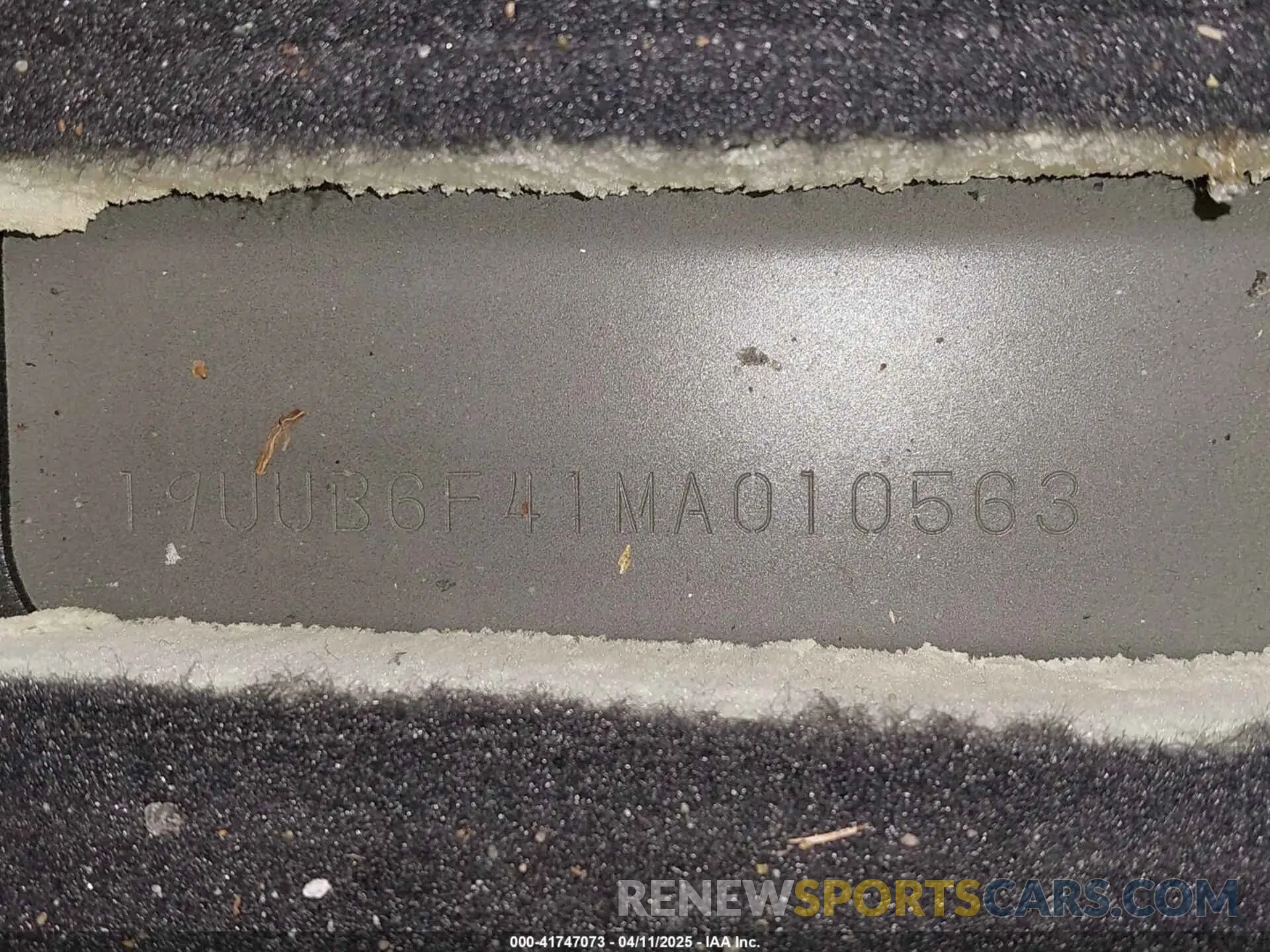 18 Photograph of a damaged car 19UUB6F41MA010563 ACURA TLX 2021