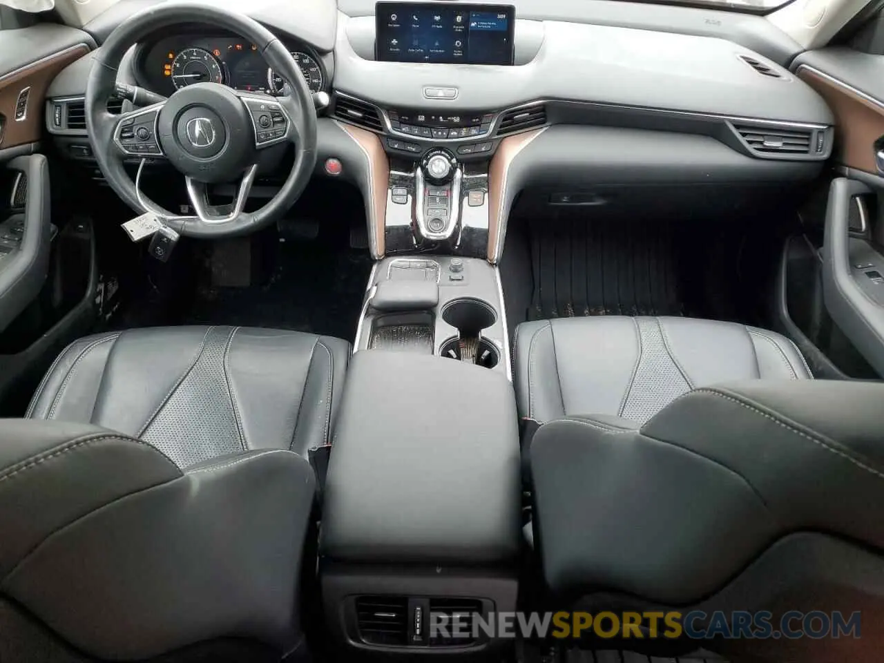 8 Photograph of a damaged car 19UUB6F43MA006790 ACURA TLX 2021