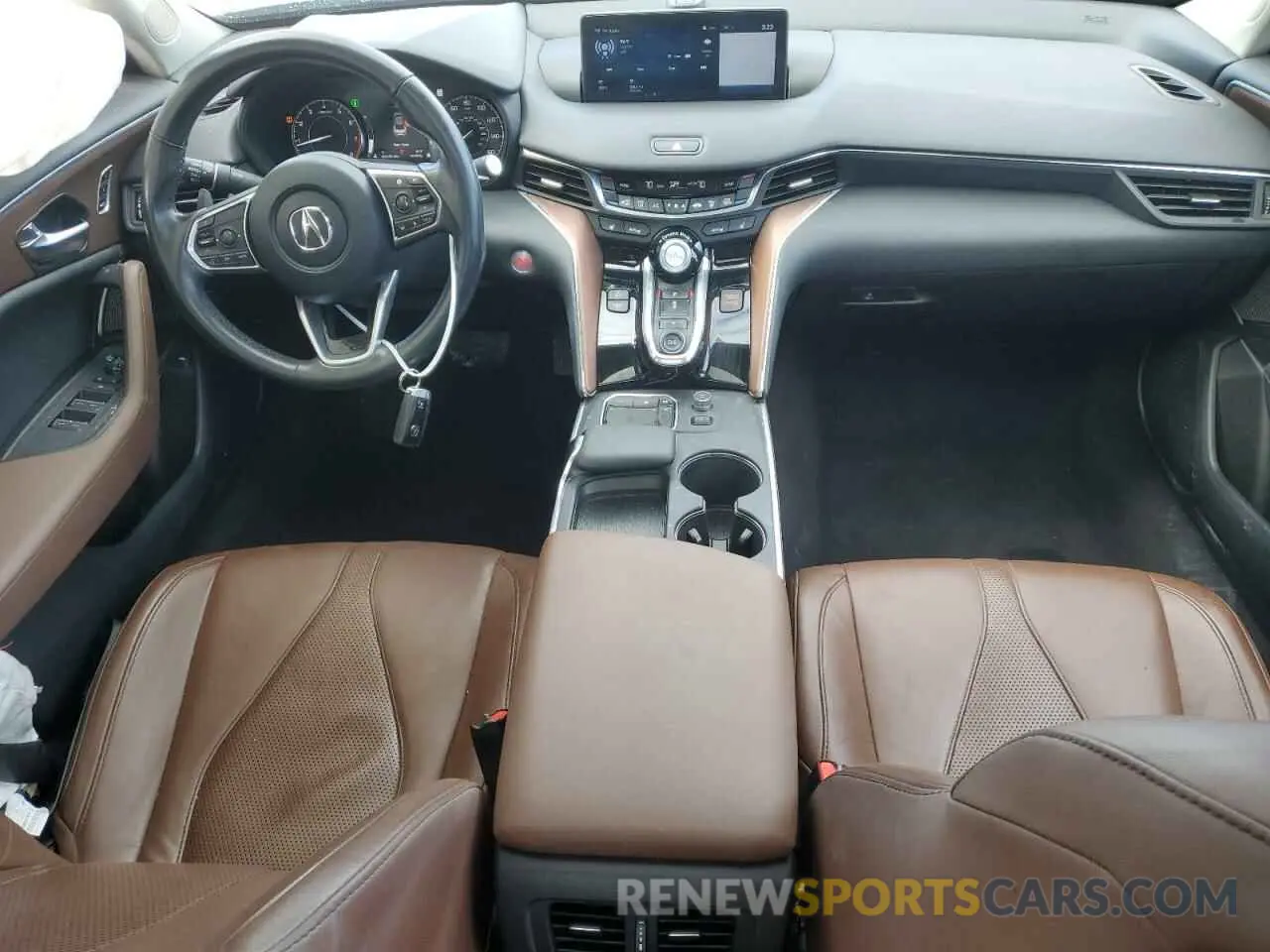8 Photograph of a damaged car 19UUB6F47MA004136 ACURA TLX 2021