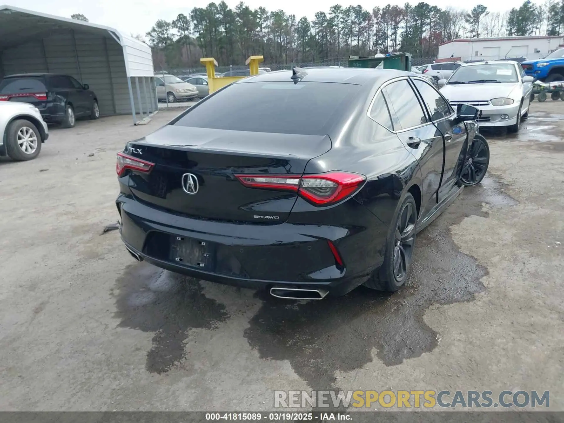 4 Photograph of a damaged car 19UUB6F48MA004162 ACURA TLX 2021