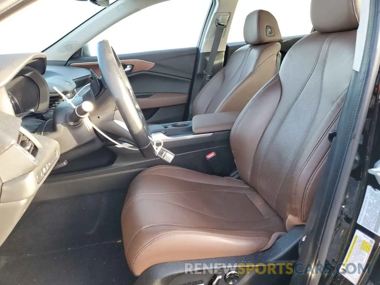7 Photograph of a damaged car 19UUB6F49MA004154 ACURA TLX 2021