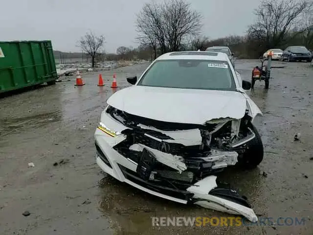 11 Photograph of a damaged car 19UUB6F4XMA008858 ACURA TLX 2021