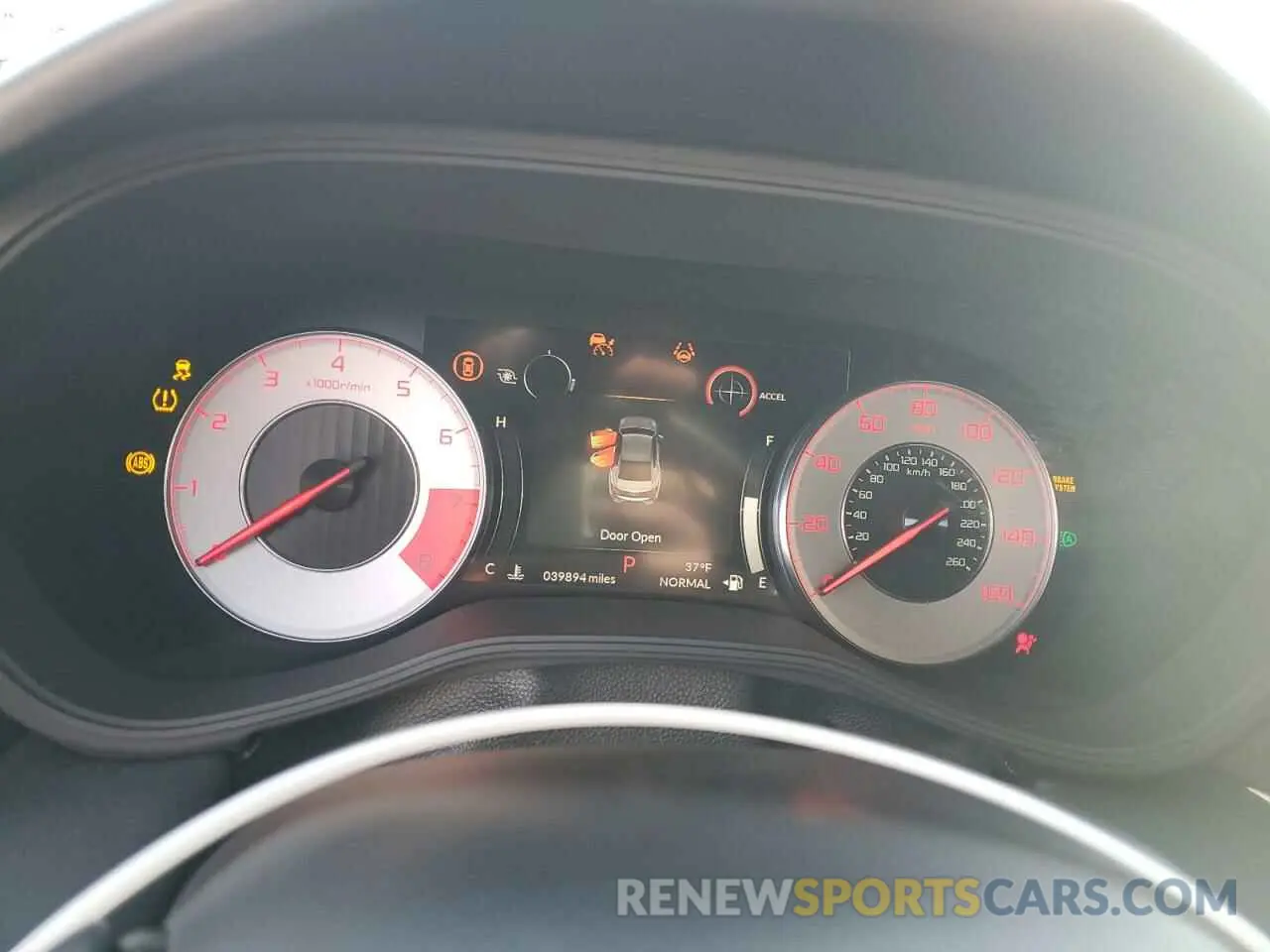 9 Photograph of a damaged car 19UUB6F50MA001474 ACURA TLX 2021