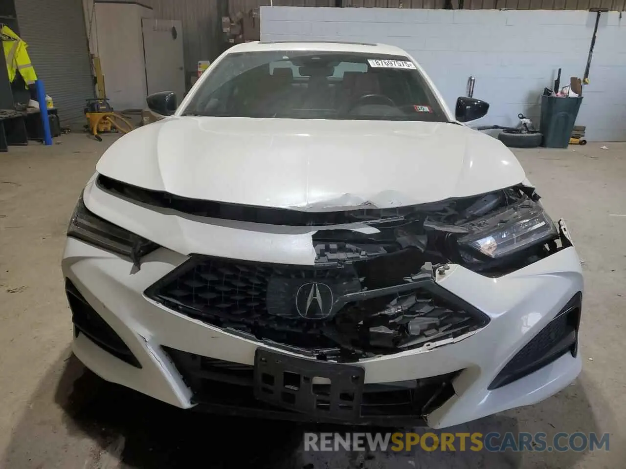 5 Photograph of a damaged car 19UUB6F50MA012149 ACURA TLX 2021