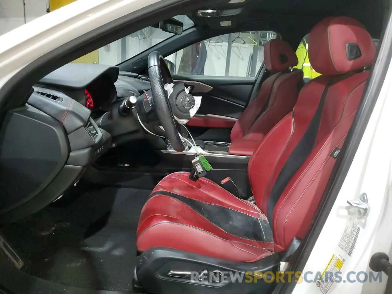 7 Photograph of a damaged car 19UUB6F50MA012149 ACURA TLX 2021