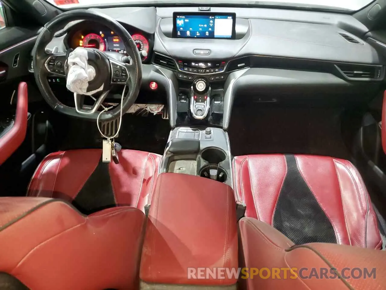8 Photograph of a damaged car 19UUB6F50MA012149 ACURA TLX 2021