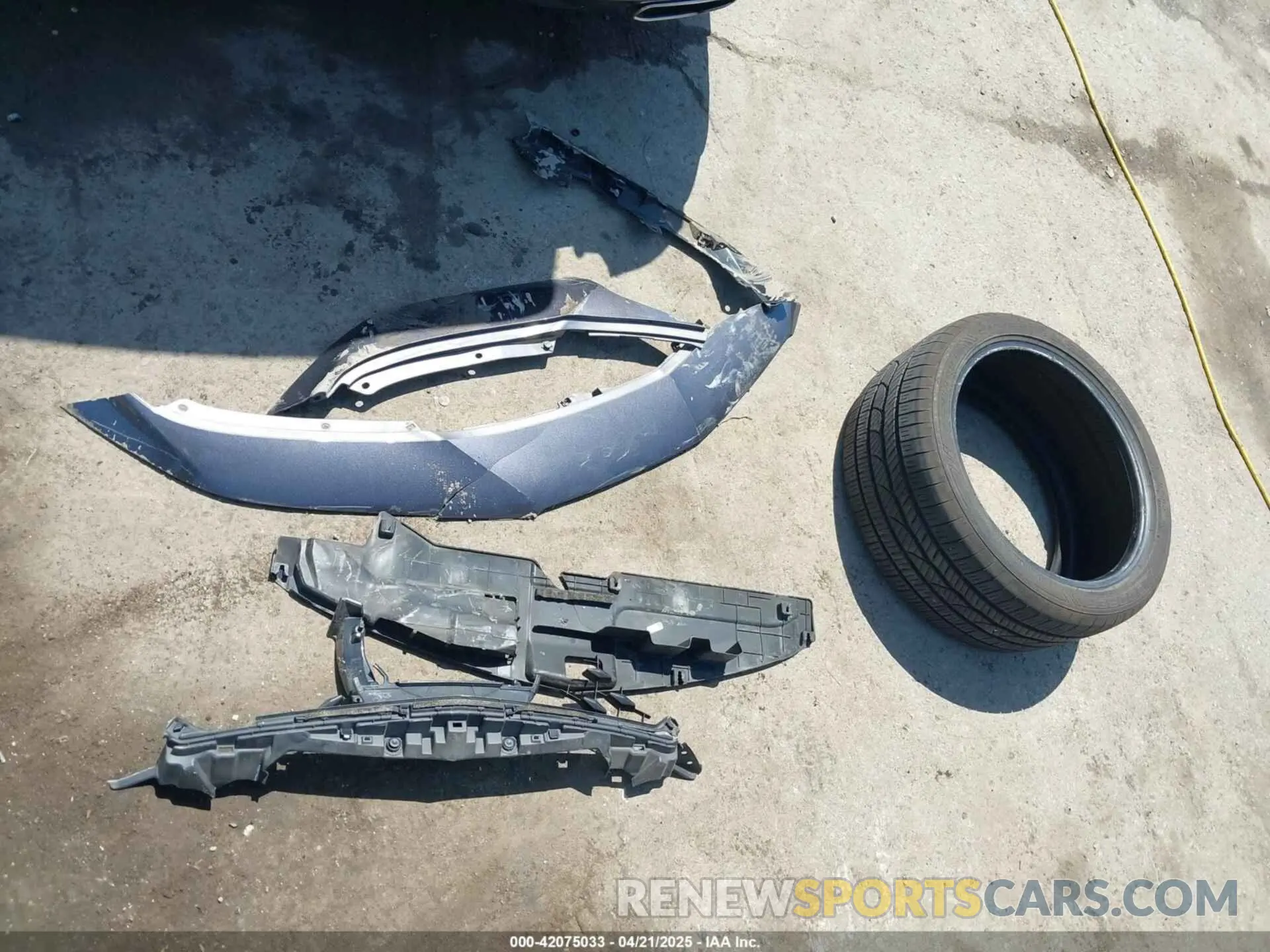 12 Photograph of a damaged car 19UUB6F52MA000424 ACURA TLX 2021