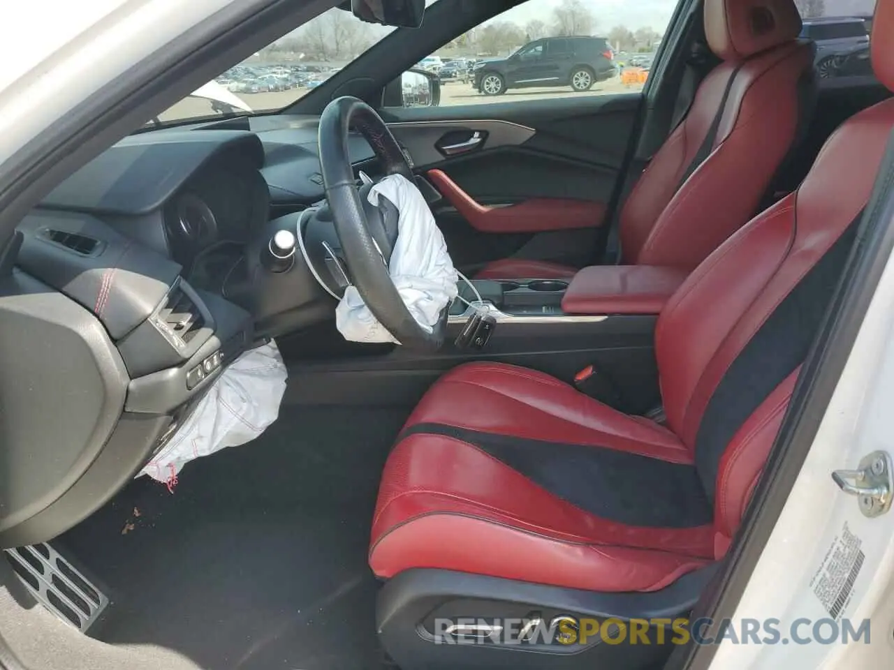 7 Photograph of a damaged car 19UUB6F52MA002092 ACURA TLX 2021