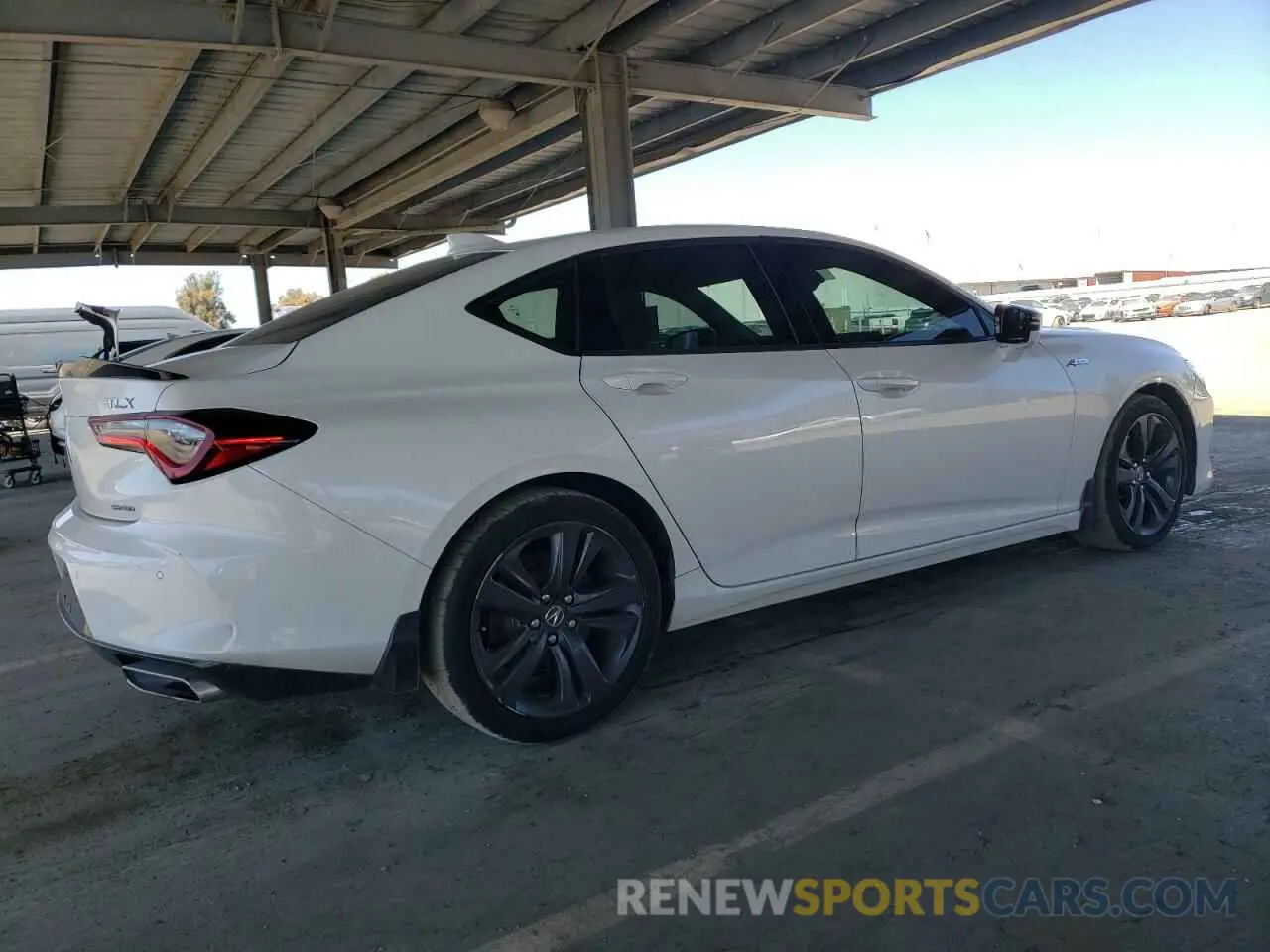 3 Photograph of a damaged car 19UUB6F54MA006368 ACURA TLX 2021