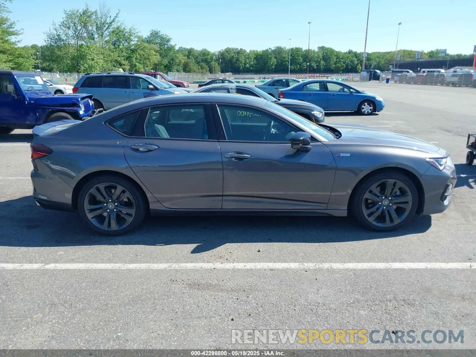 13 Photograph of a damaged car 19UUB6F55MA007934 ACURA TLX 2021