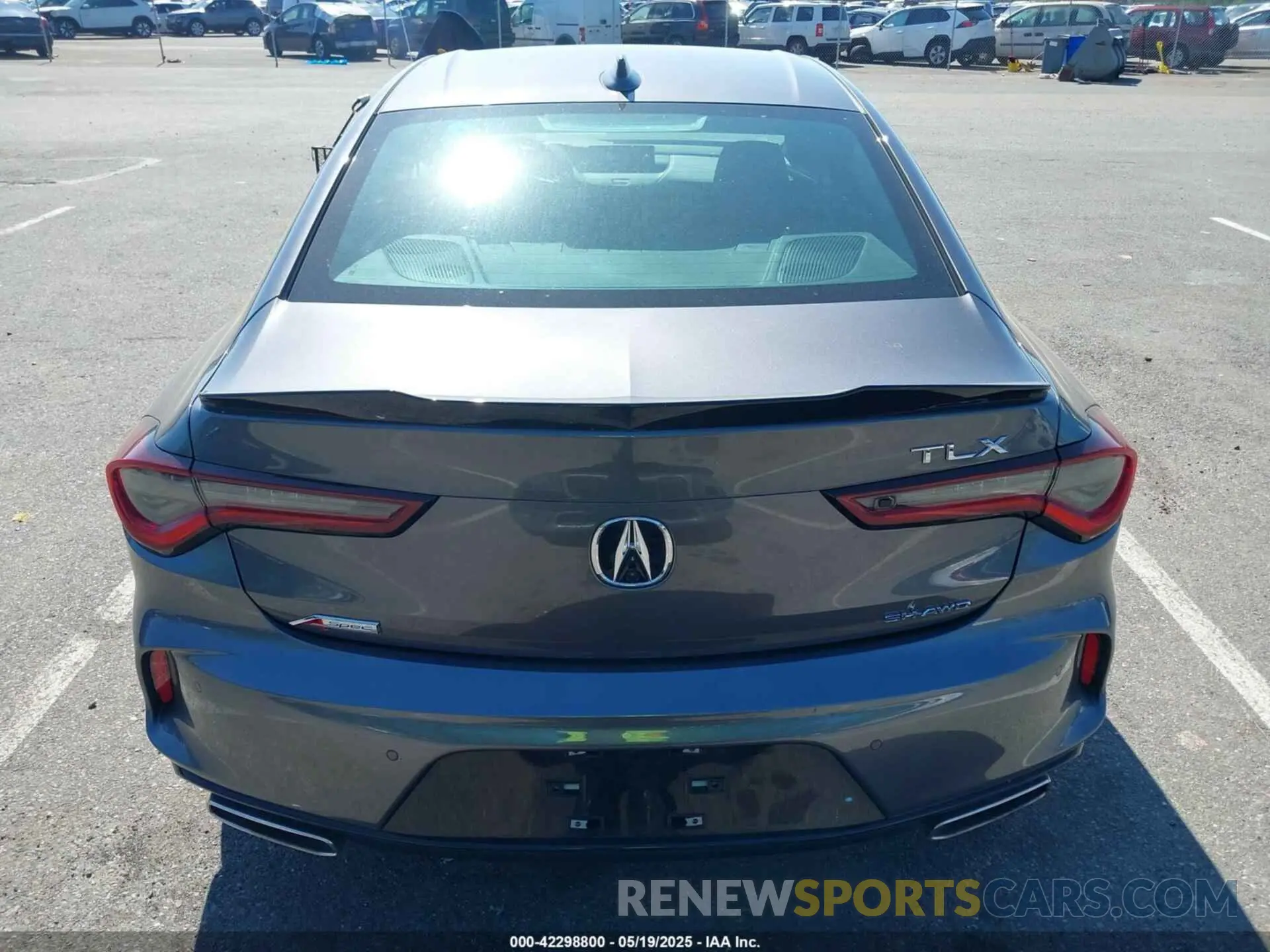 16 Photograph of a damaged car 19UUB6F55MA007934 ACURA TLX 2021