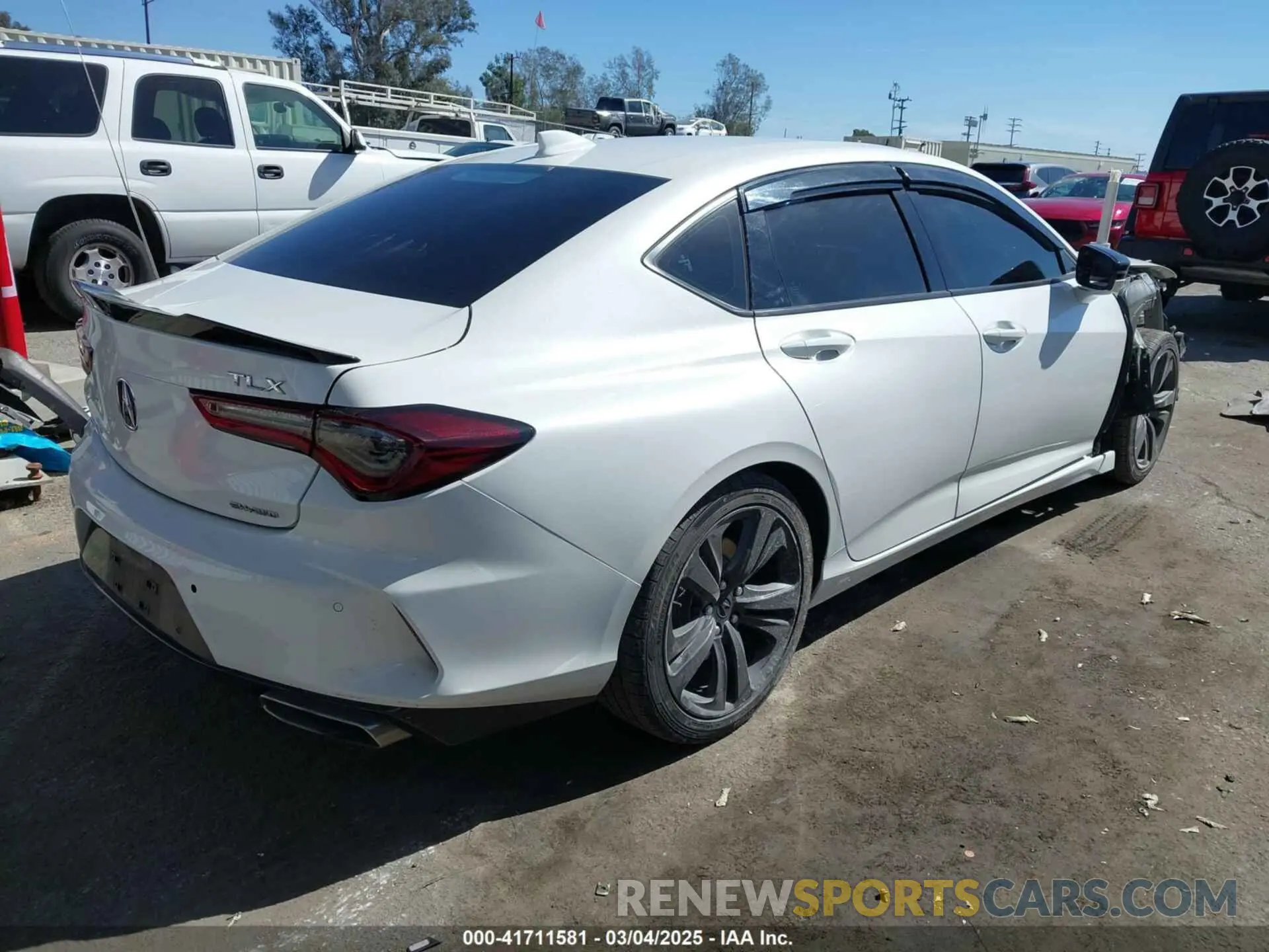 4 Photograph of a damaged car 19UUB6F57MA008664 ACURA TLX 2021