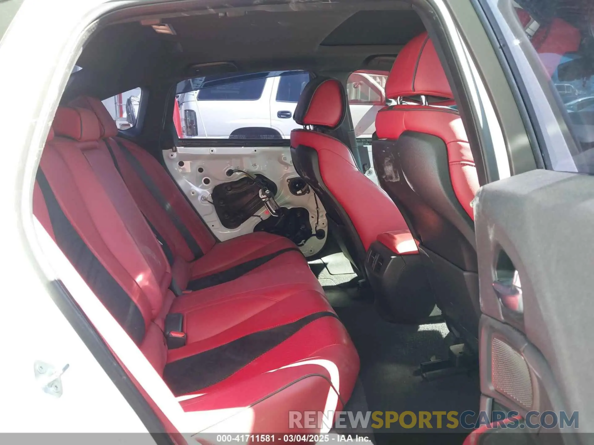 8 Photograph of a damaged car 19UUB6F57MA008664 ACURA TLX 2021