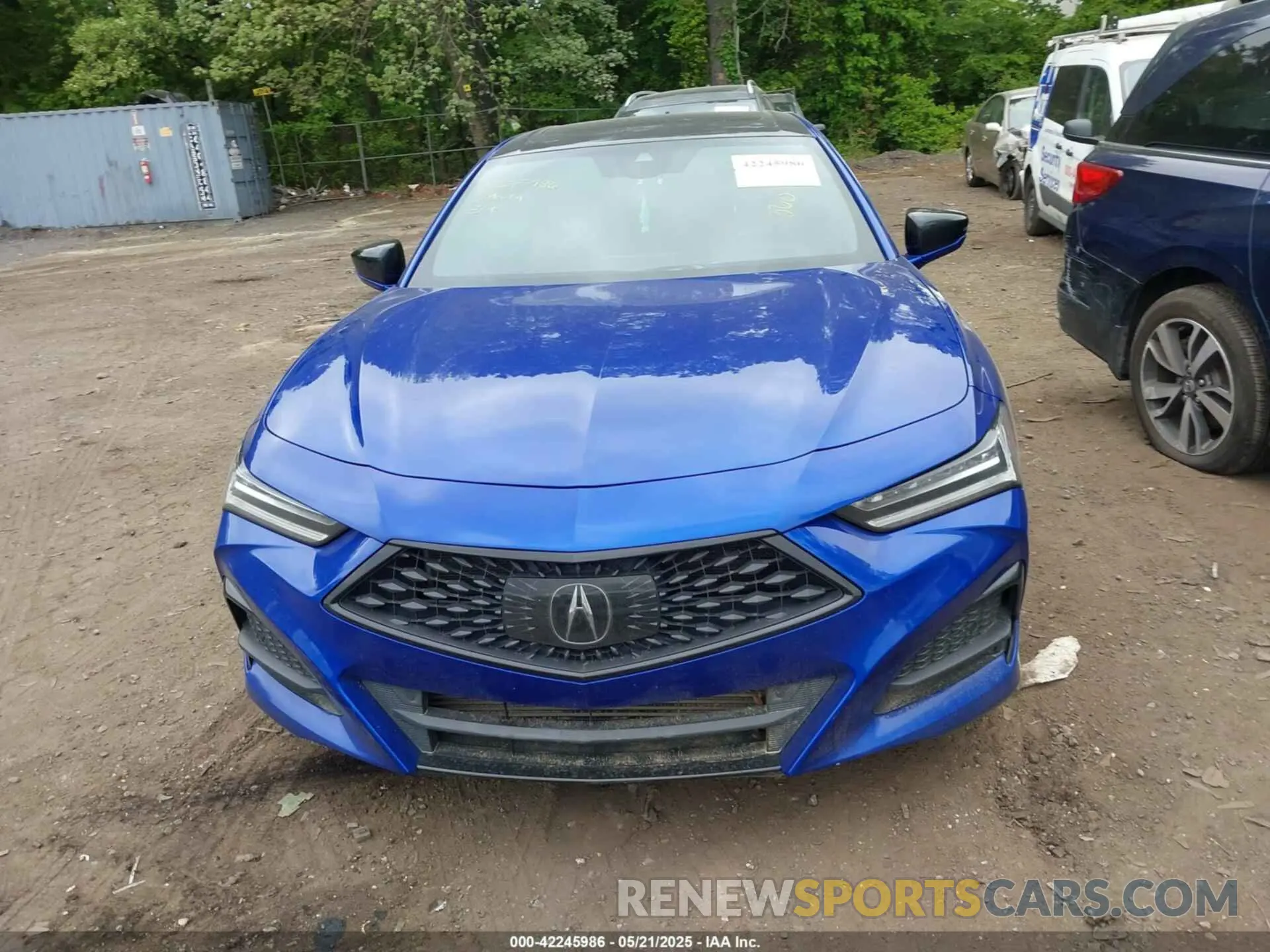 11 Photograph of a damaged car 19UUB6F58MA005983 ACURA TLX 2021